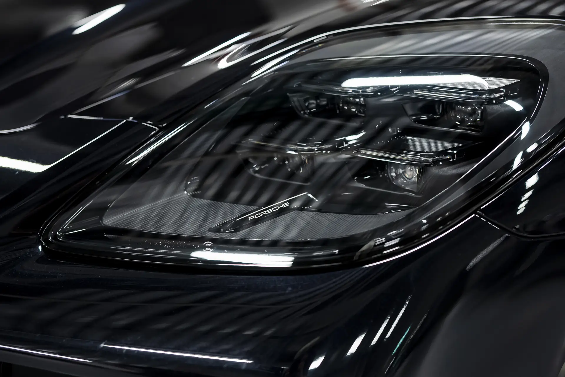 Porsche Panamera, III, 2025 купить в салоне Million Miles