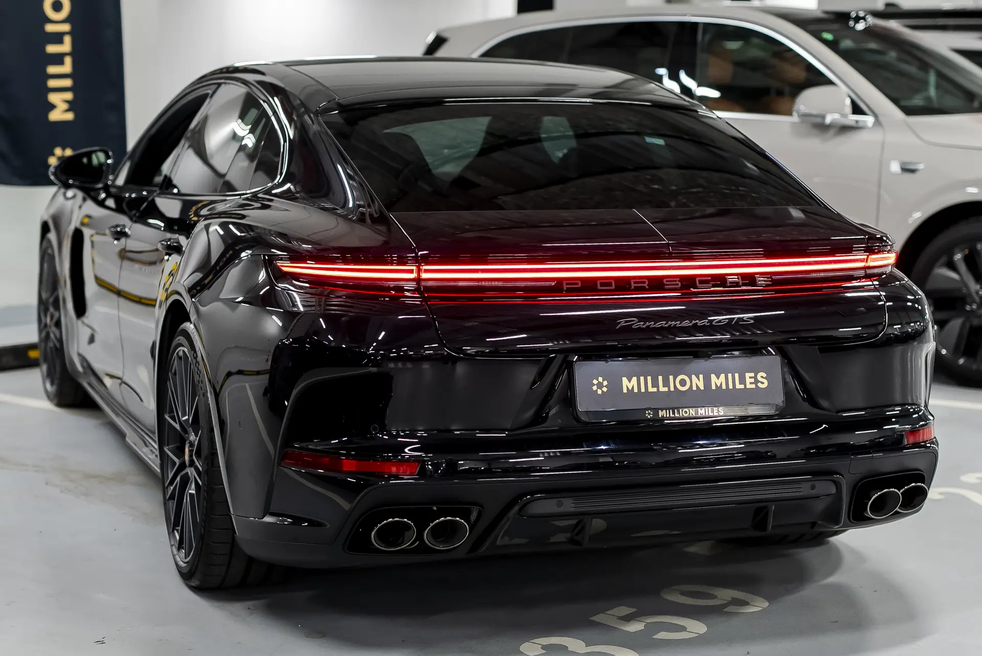 Porsche Panamera, III, 2025 купить в салоне Million Miles