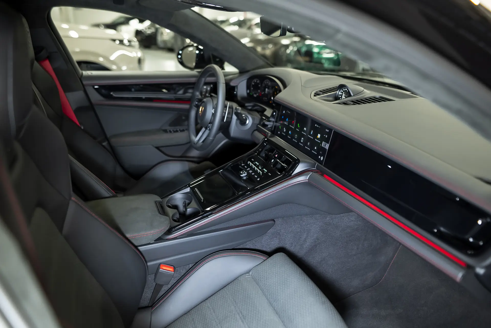 Porsche Panamera, III, 2025 купить в салоне Million Miles