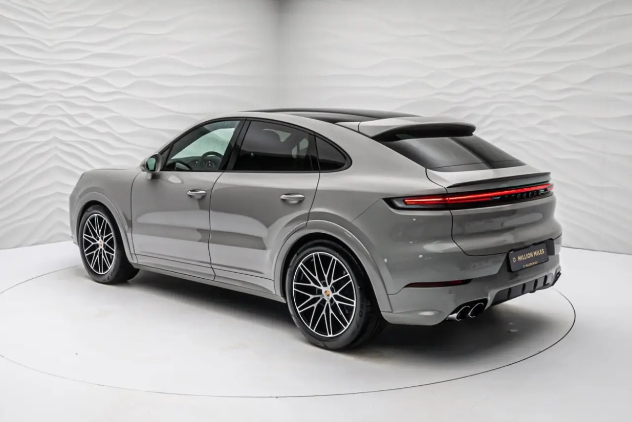Porsche Cayenne S Coupé, III Рестайлинг, 2025 купить в салоне Million Miles