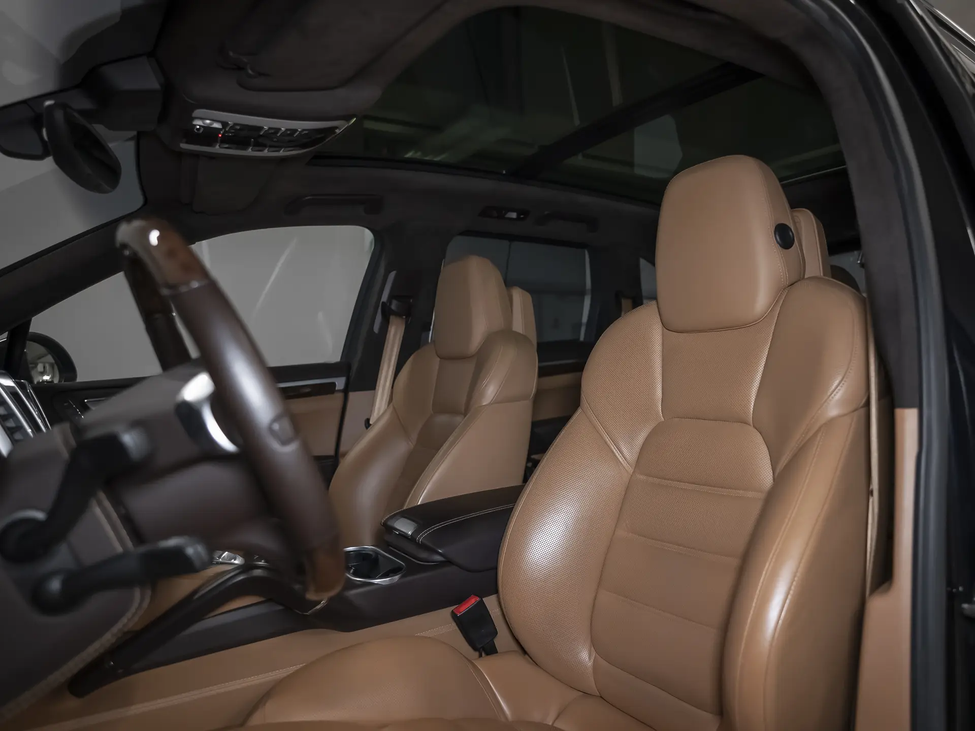 Porsche Cayenne Turbo, II (958), 2012 купить в салоне Million Miles