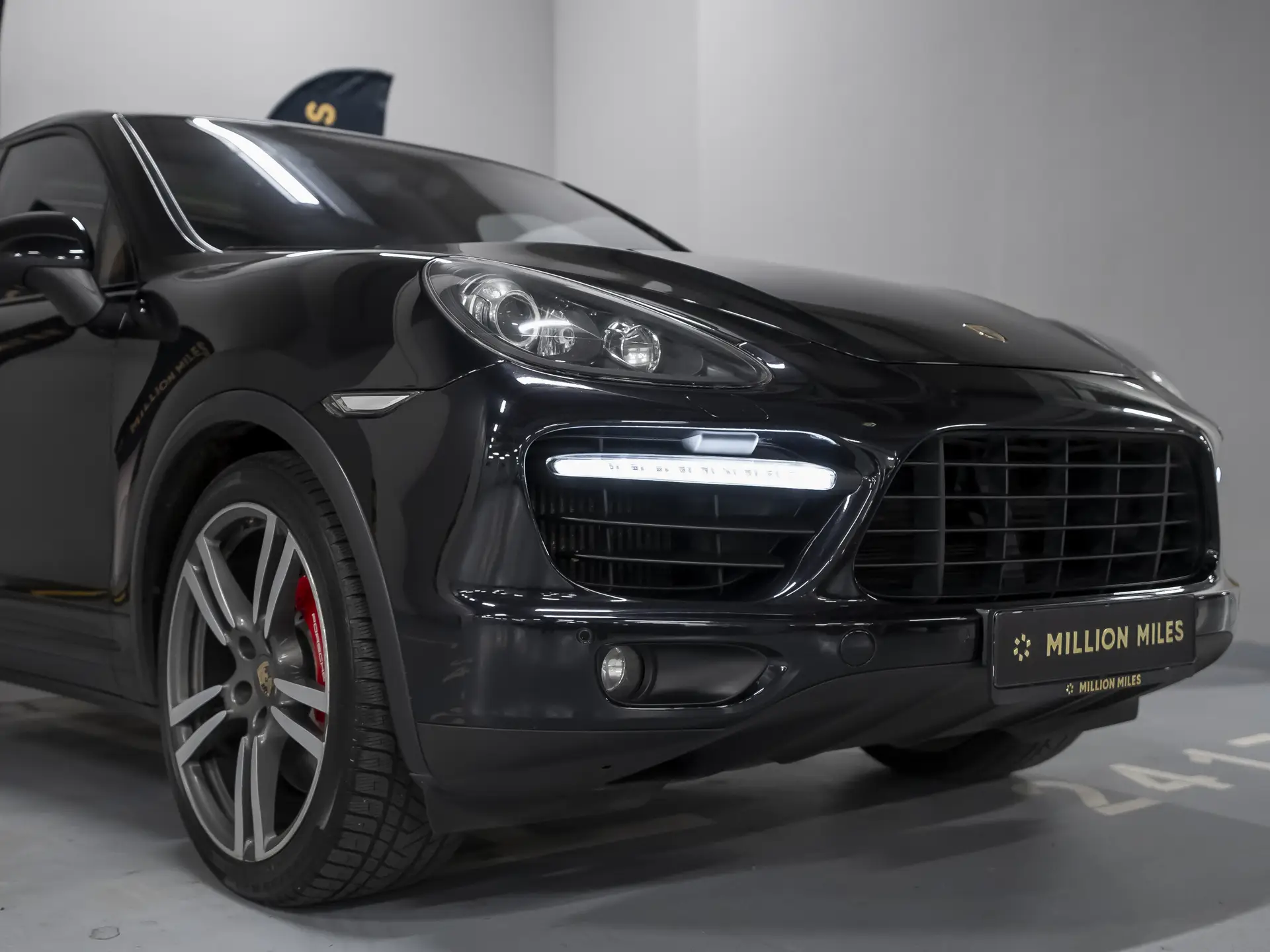 Porsche Cayenne Turbo, II (958), 2012 купить в салоне Million Miles