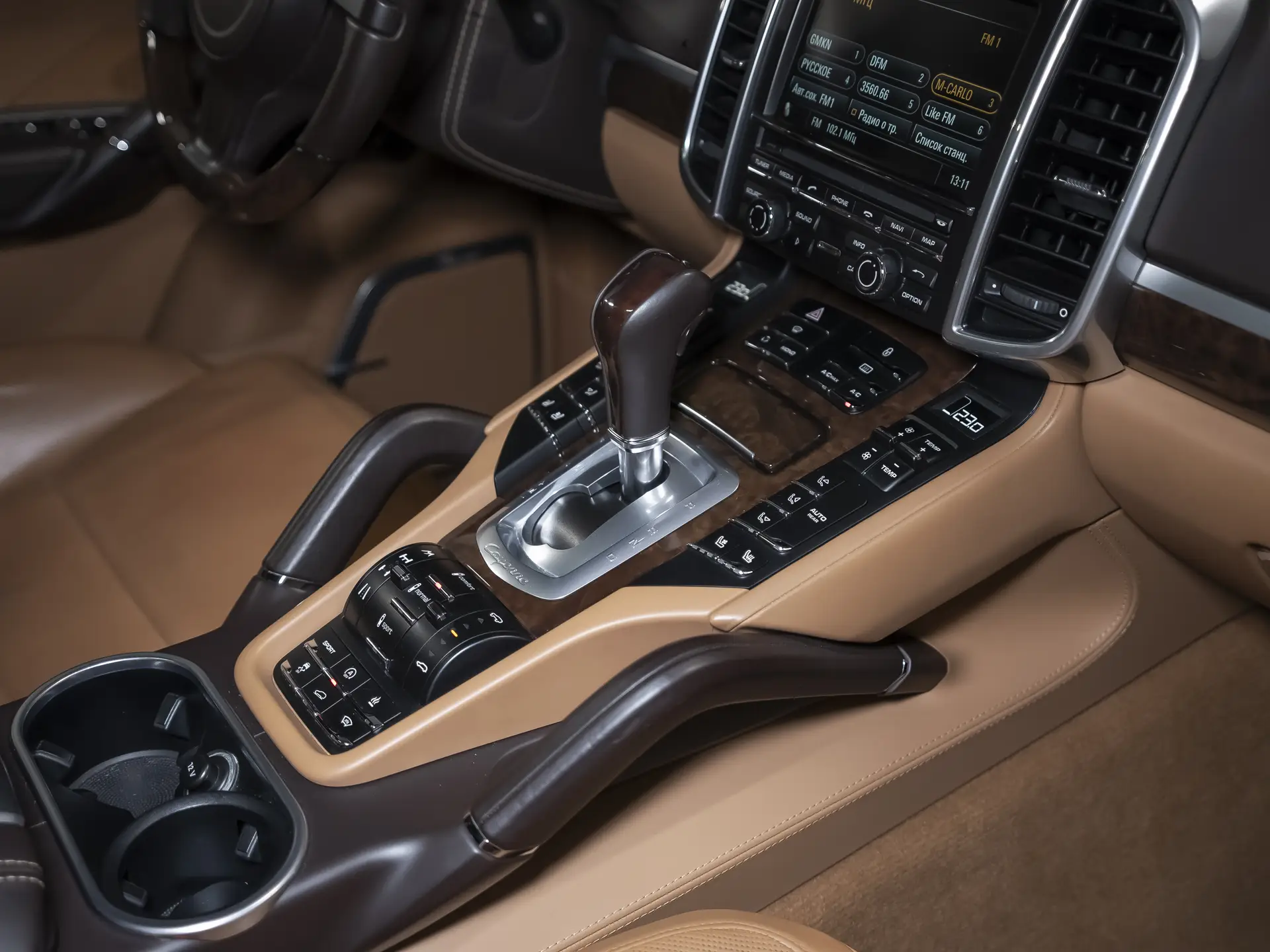 Porsche Cayenne Turbo, II (958), 2012 купить в салоне Million Miles