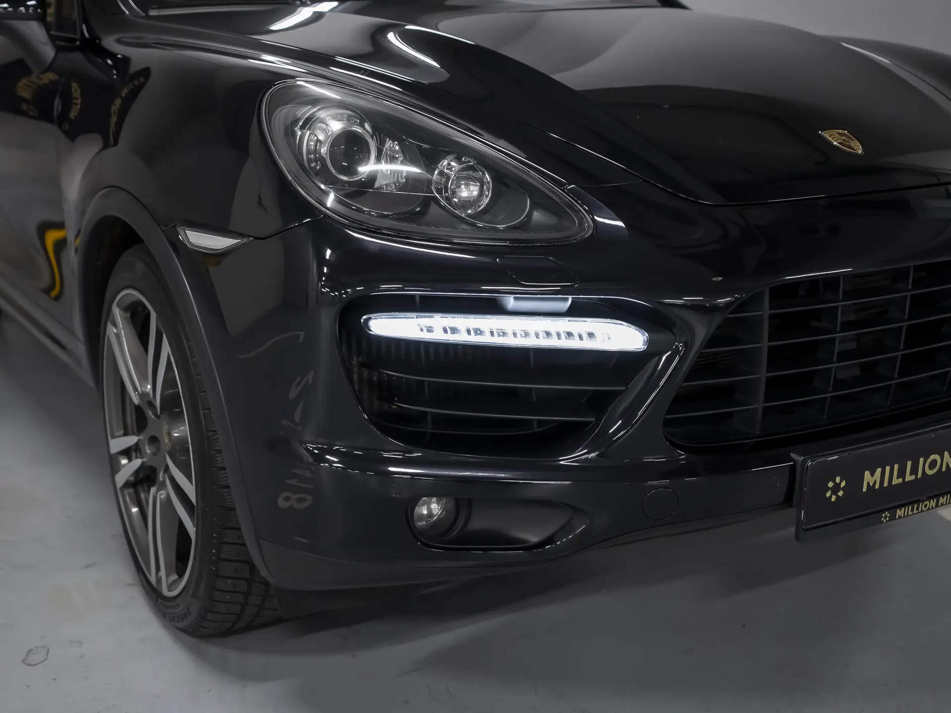 Porsche Cayenne Turbo, II (958), 2012 купить в салоне Million Miles