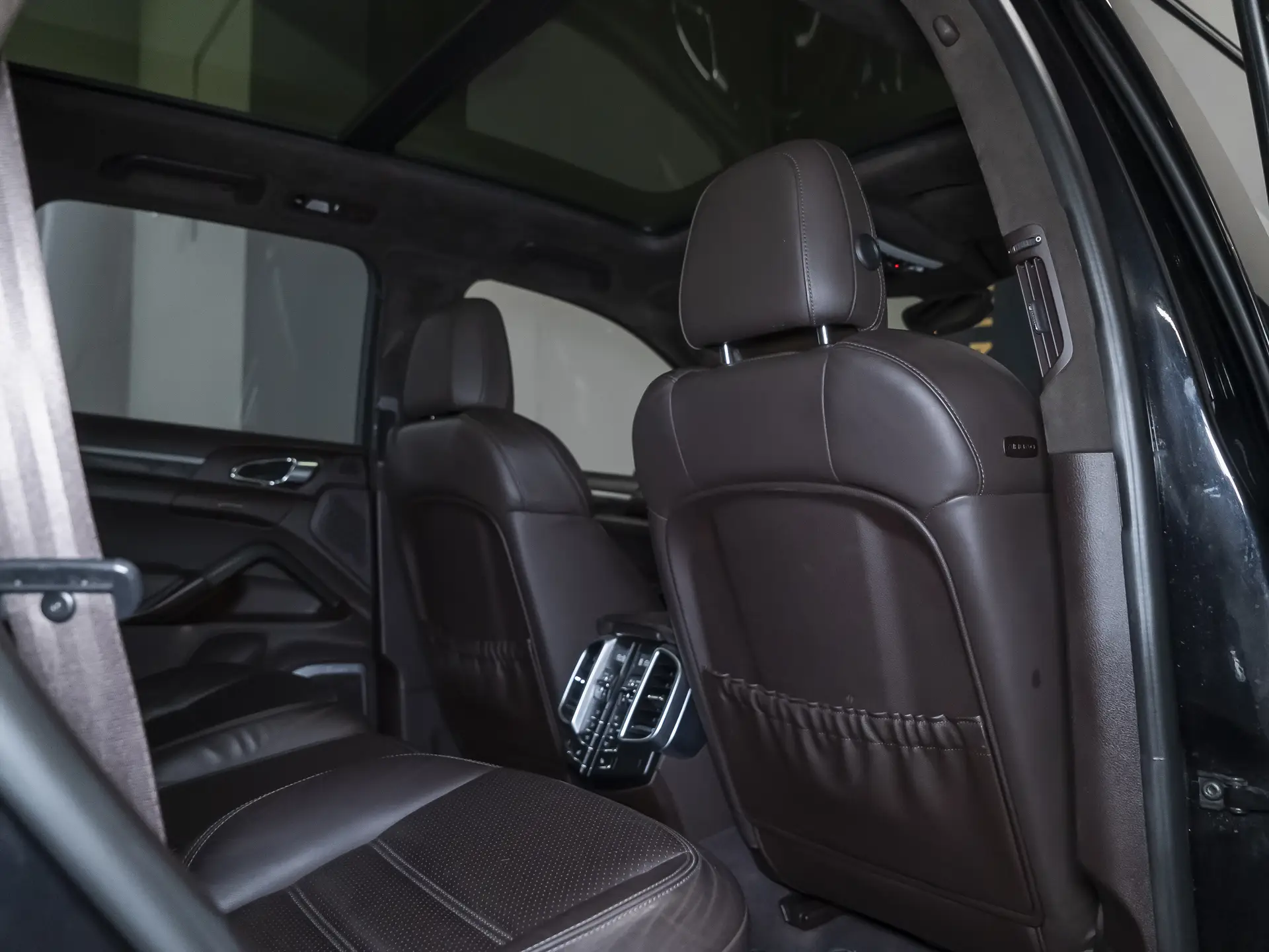 Porsche Cayenne Turbo S, II Рестайлинг (958), 2017 купить в салоне Million Miles