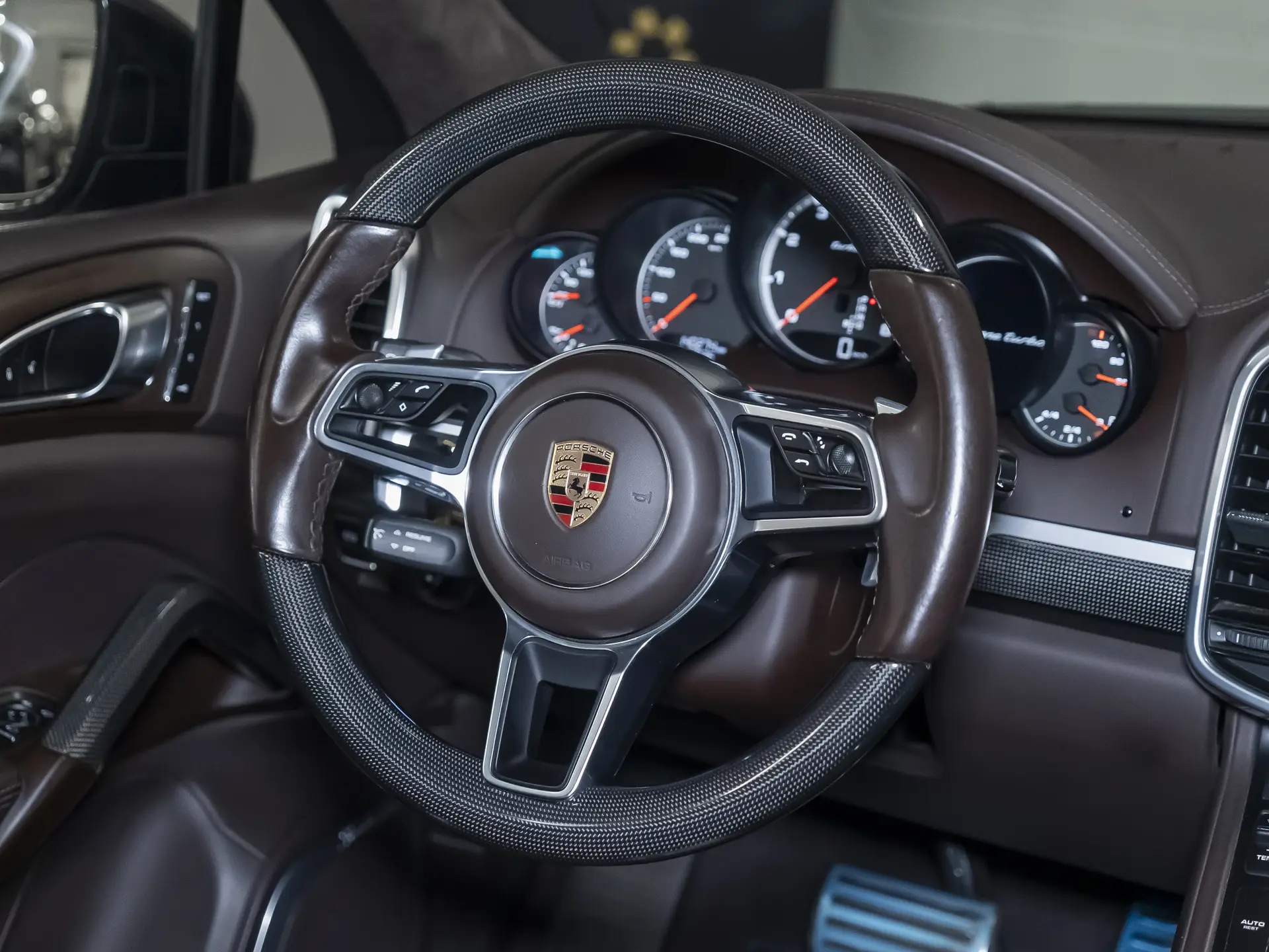 Porsche Cayenne Turbo S, II Рестайлинг (958), 2017 купить в салоне Million Miles