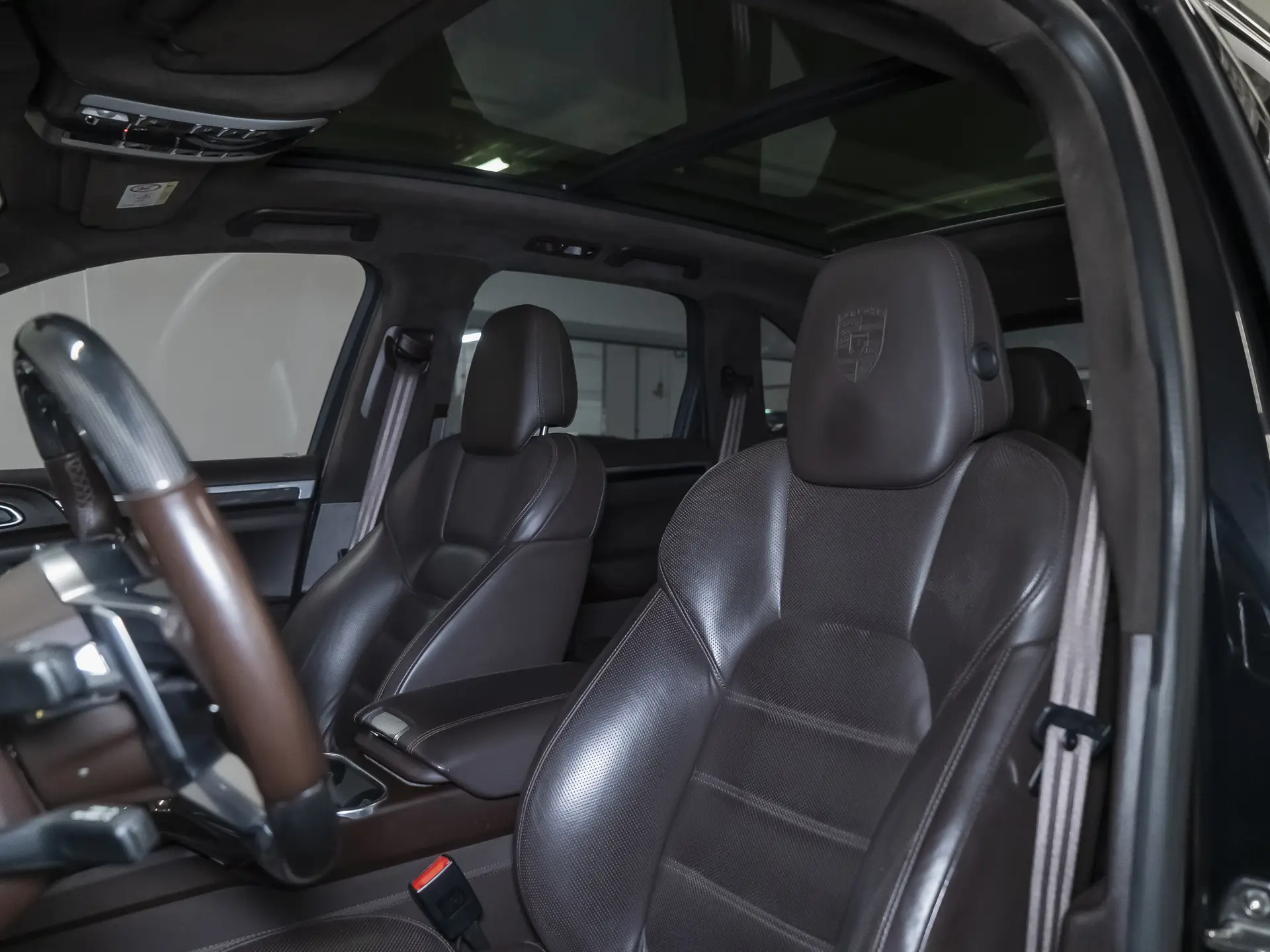 Porsche Cayenne Turbo S, II Рестайлинг (958), 2017 купить в салоне Million Miles