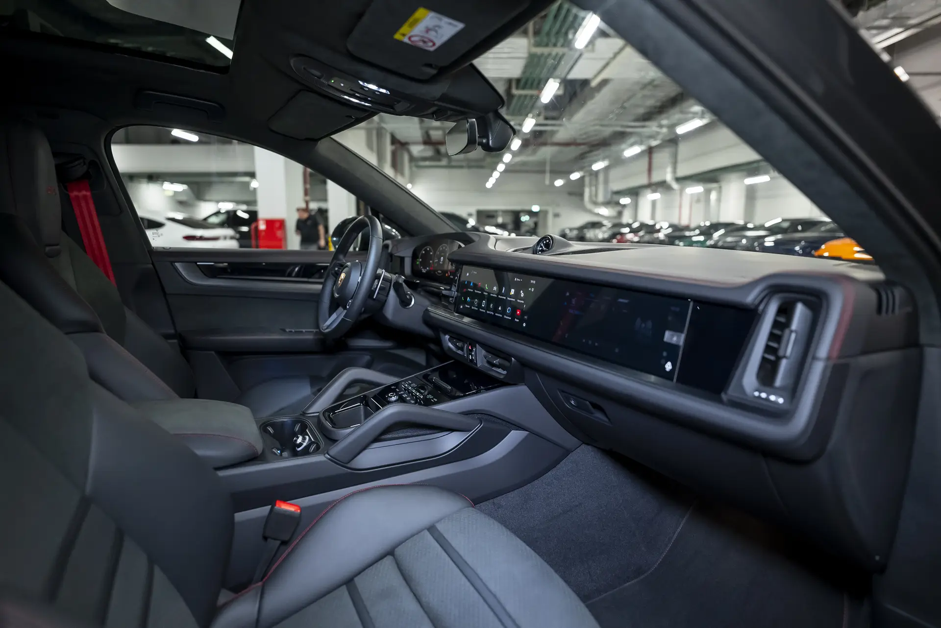 Porsche Cayenne GTS Coupé, III Рестайлинг, 2025 купить в салоне Million Miles