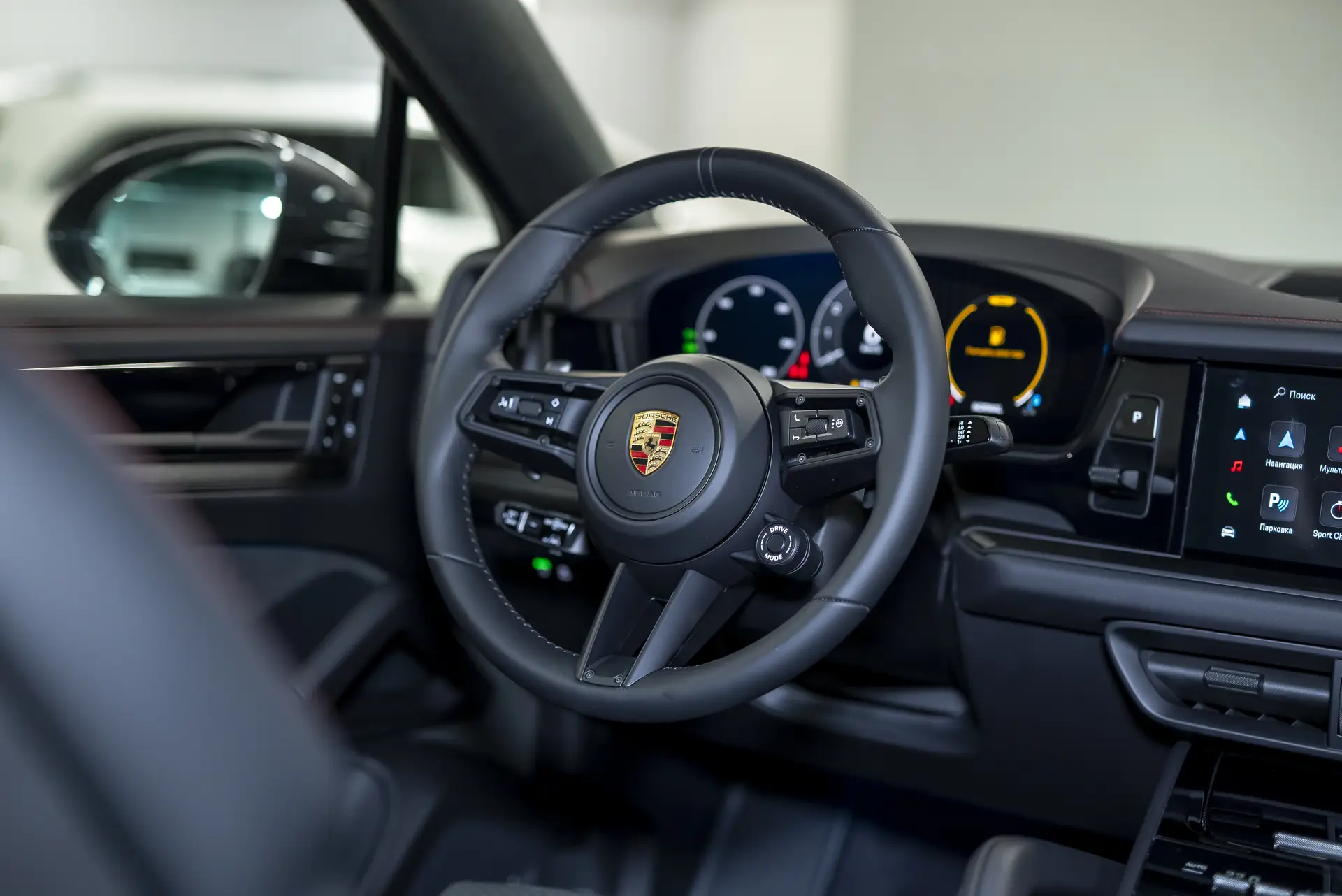 Porsche Cayenne GTS Coupé, III Рестайлинг, 2025 купить в салоне Million Miles
