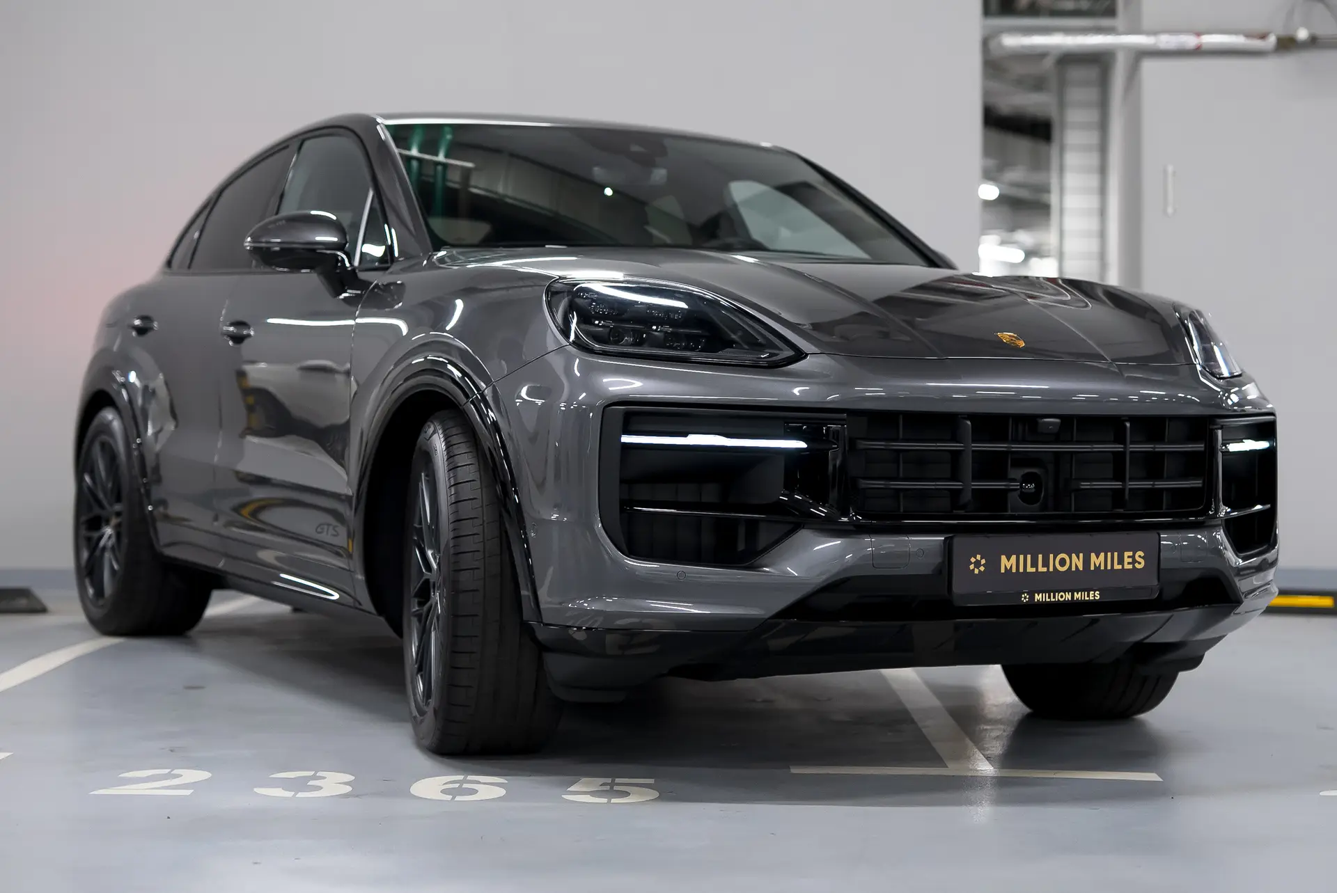 Porsche Cayenne GTS Coupé, III Рестайлинг, 2025 купить в салоне Million Miles
