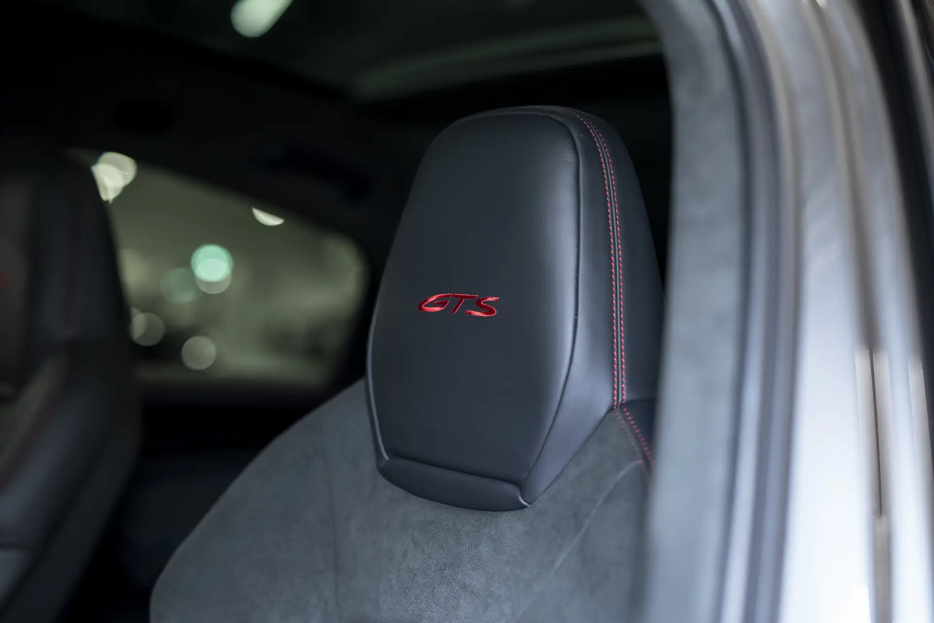 Porsche Cayenne GTS Coupé, III Рестайлинг, 2025 купить в салоне Million Miles