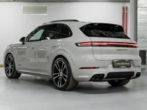 Porsche Cayenne GTS, III Рестайлинг, 2024 купить в салоне Million Miles
