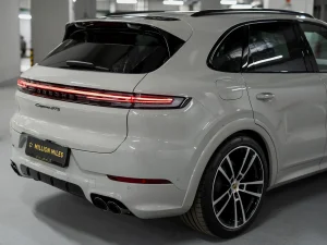 Porsche Cayenne GTS, III Рестайлинг, 2024 купить в салоне Million Miles