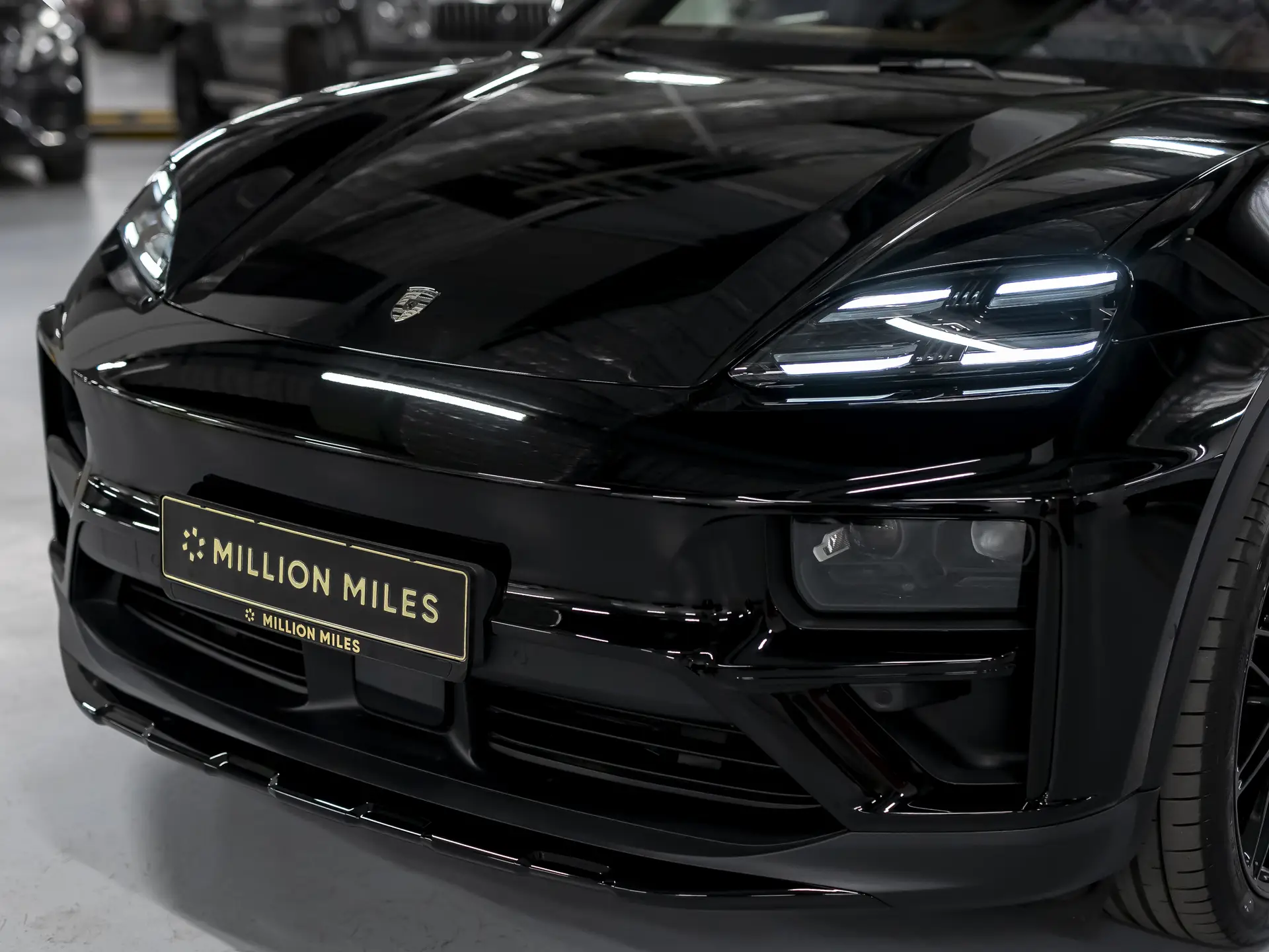 Porsche Macan Turbo, II, 2024 купить в салоне Million Miles