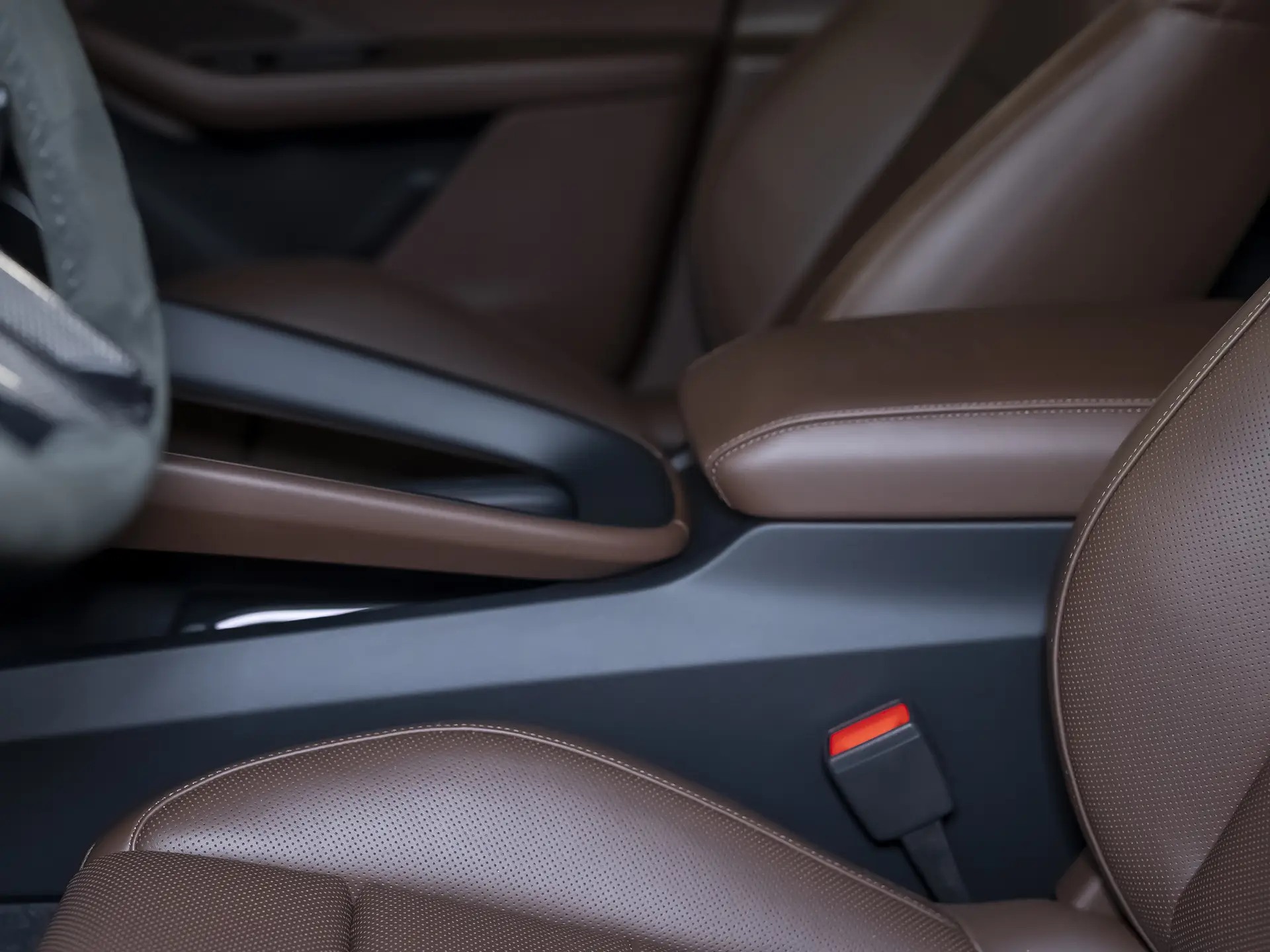 Porsche Macan Turbo, II, 2024 купить в салоне Million Miles