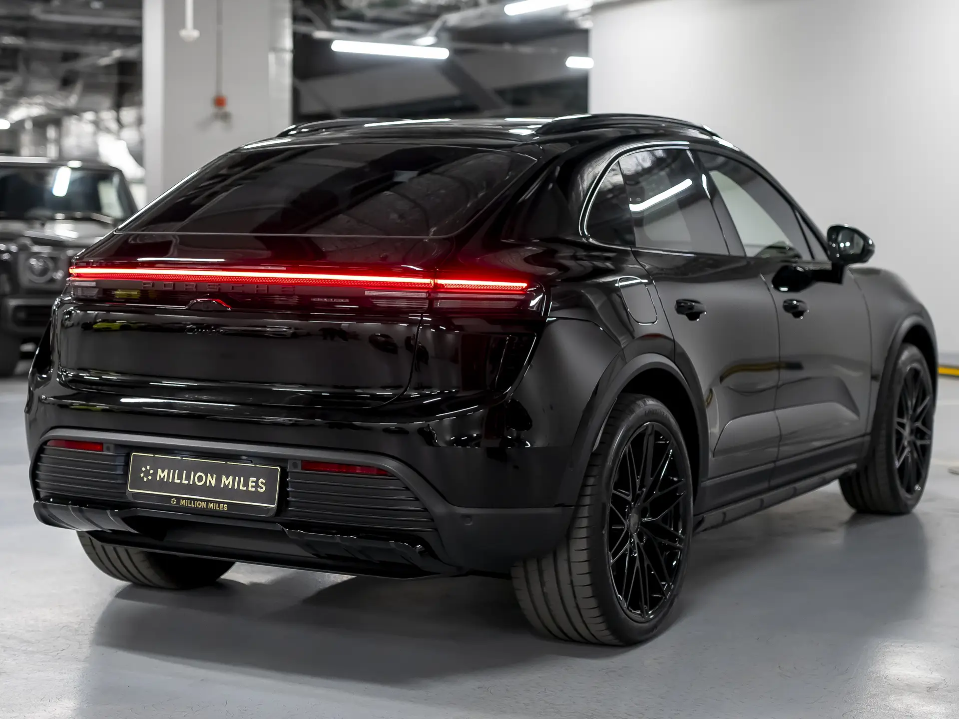 Porsche Macan Turbo, II, 2024 купить в салоне Million Miles
