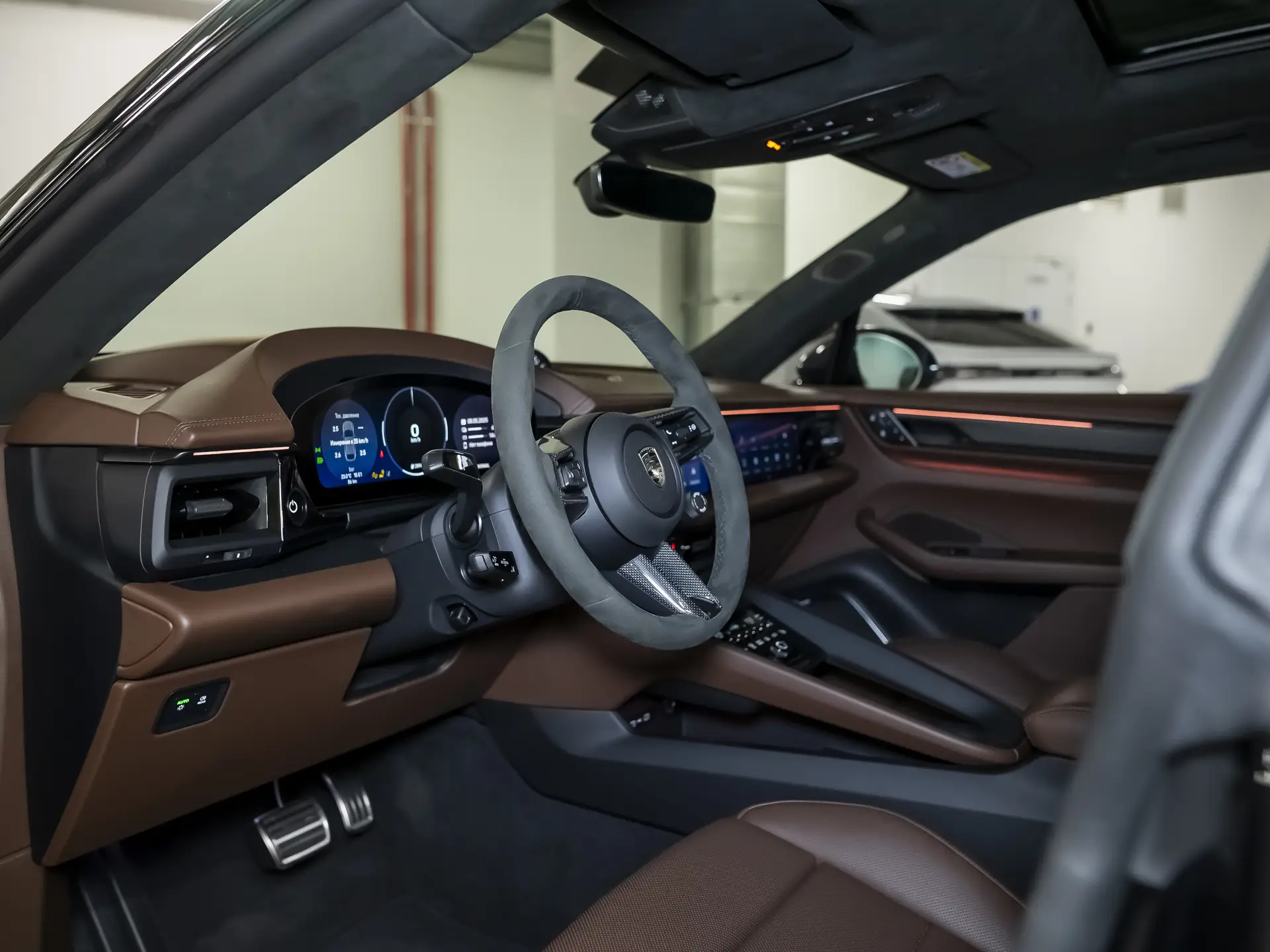 Porsche Macan Turbo, II, 2024 купить в салоне Million Miles