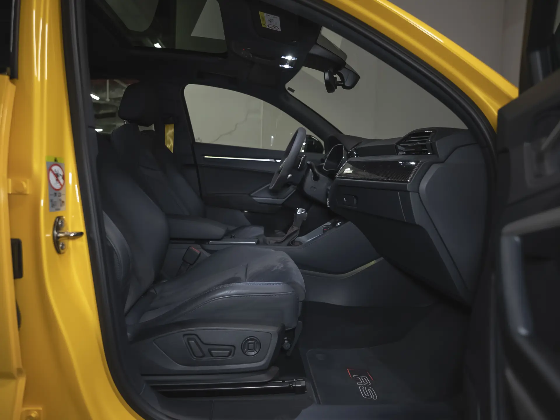 Audi RS Q3 Sportback, I (F3), 2020 купить в салоне Million Miles