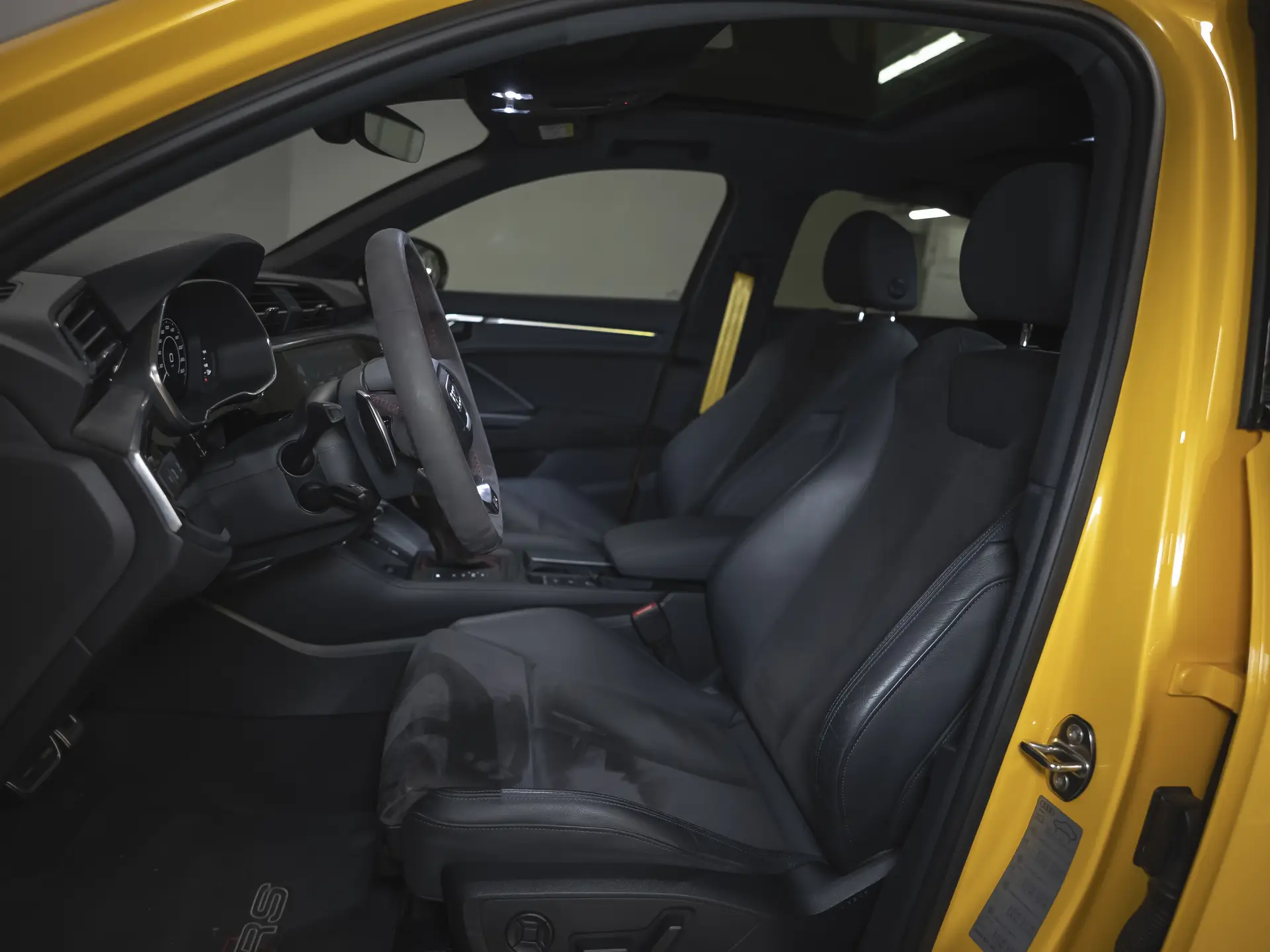 Audi RS Q3 Sportback, I (F3), 2020 купить в салоне Million Miles