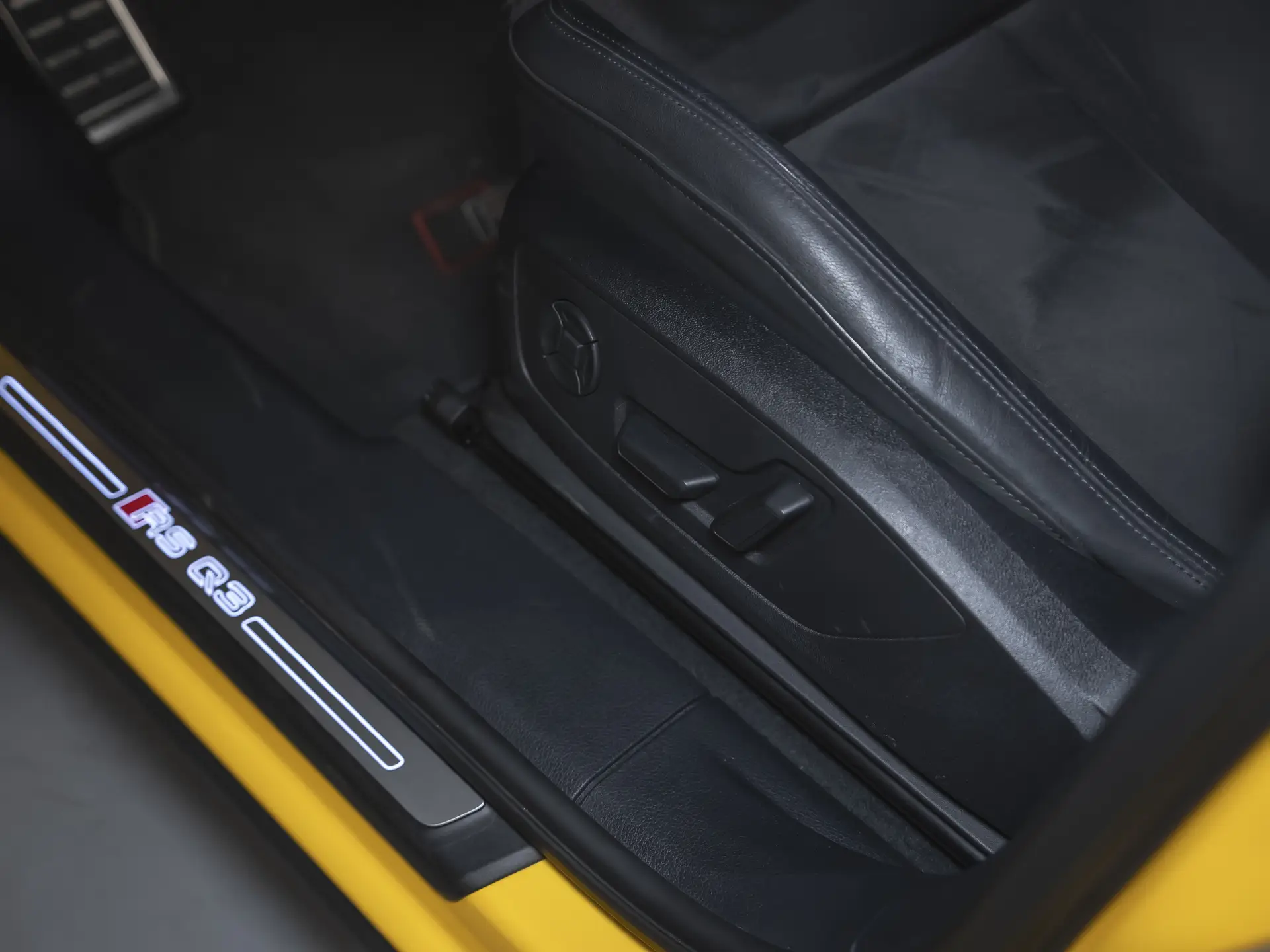 Audi RS Q3 Sportback, I (F3), 2020 купить в салоне Million Miles