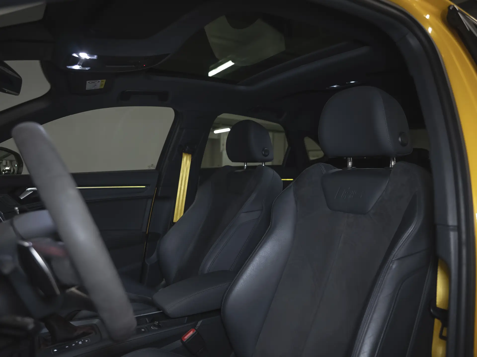 Audi RS Q3 Sportback, I (F3), 2020 купить в салоне Million Miles