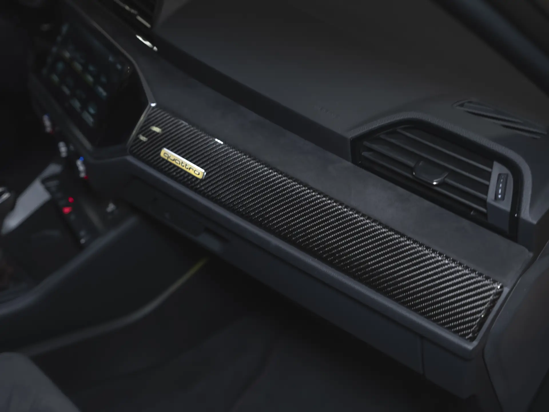 Audi RS Q3 Sportback, I (F3), 2020 купить в салоне Million Miles