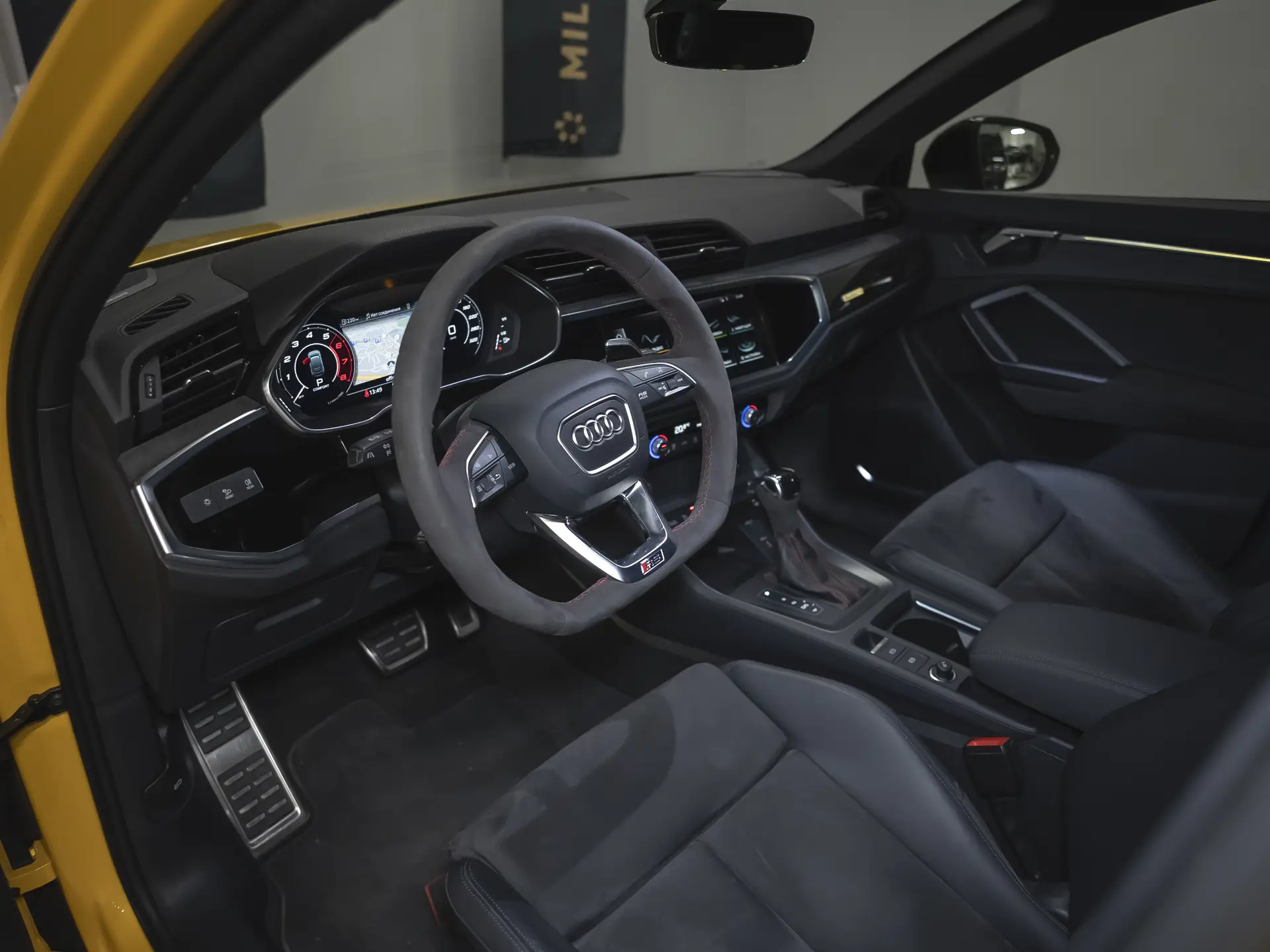 Audi RS Q3 Sportback, I (F3), 2020 купить в салоне Million Miles