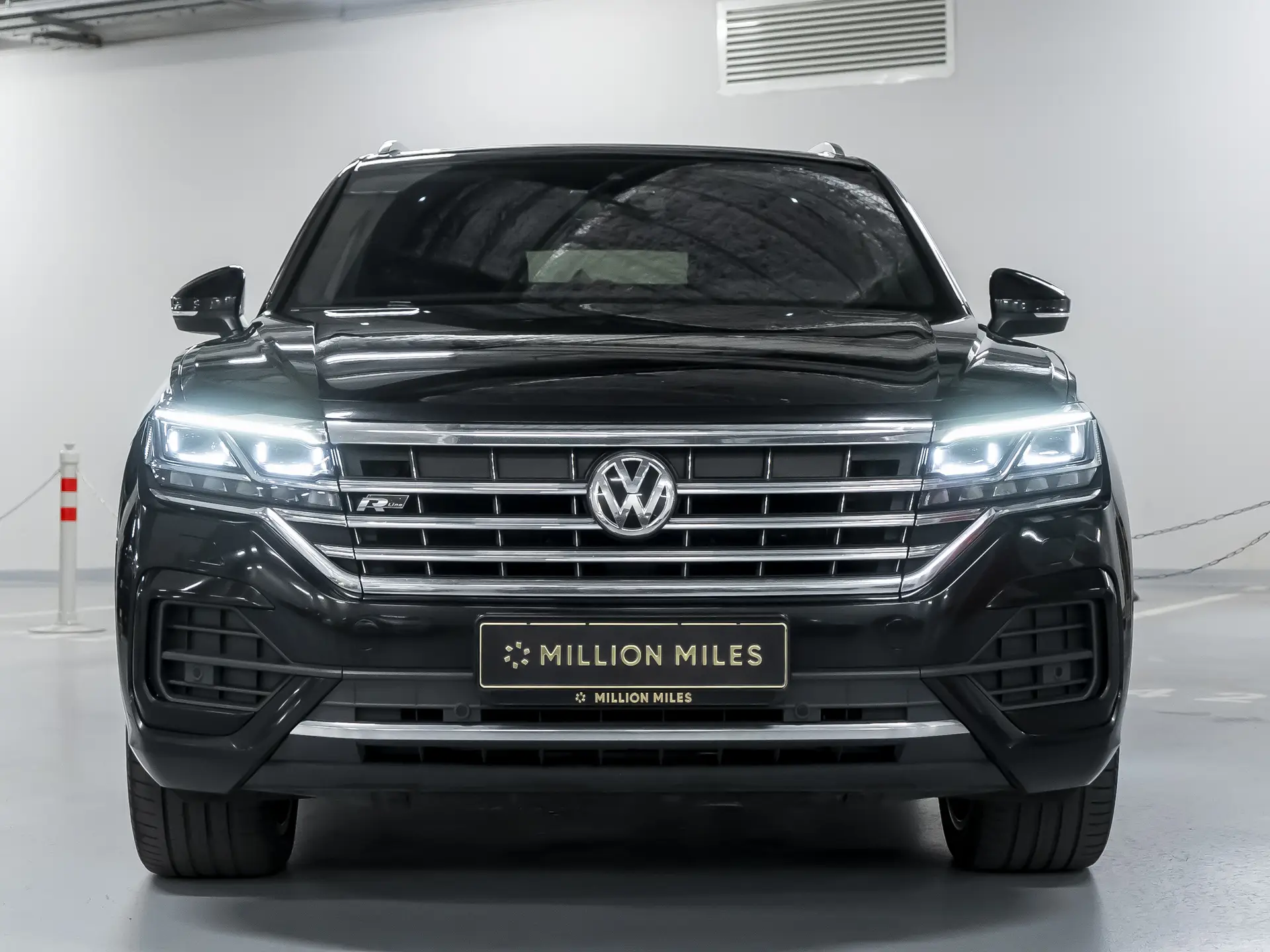 Volkswagen Touareg, III, 2019 купить в салоне Million Miles