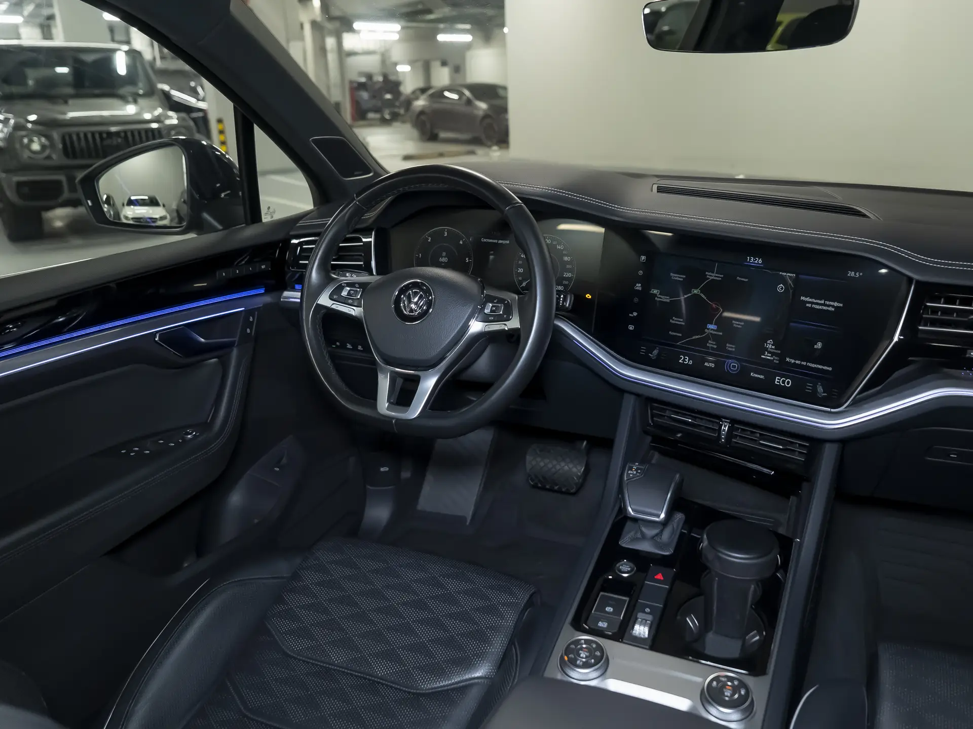 Volkswagen Touareg, III, 2019 купить в салоне Million Miles