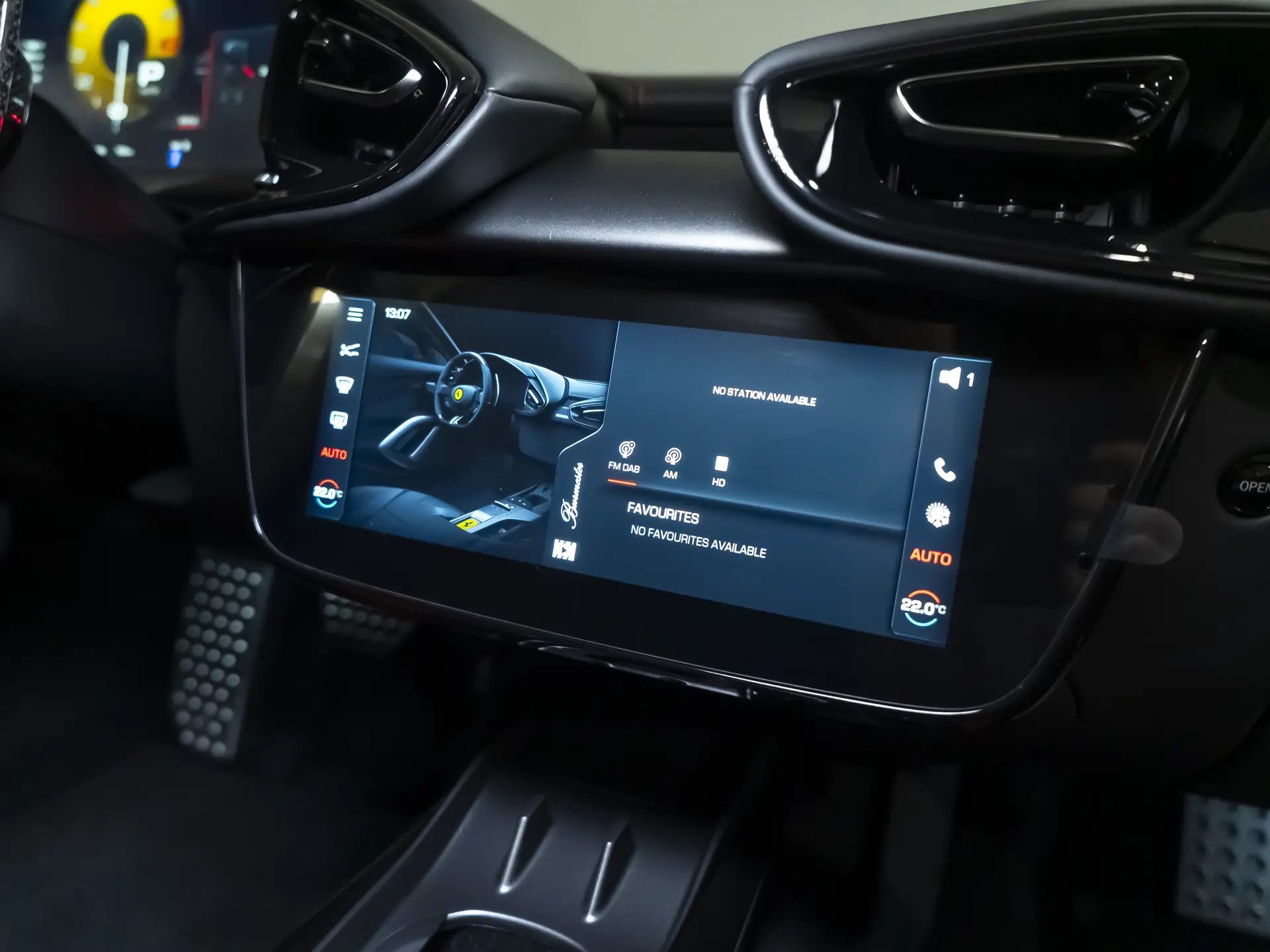 Ferrari 12Cilindri, I, 2025 купить в салоне Million Miles