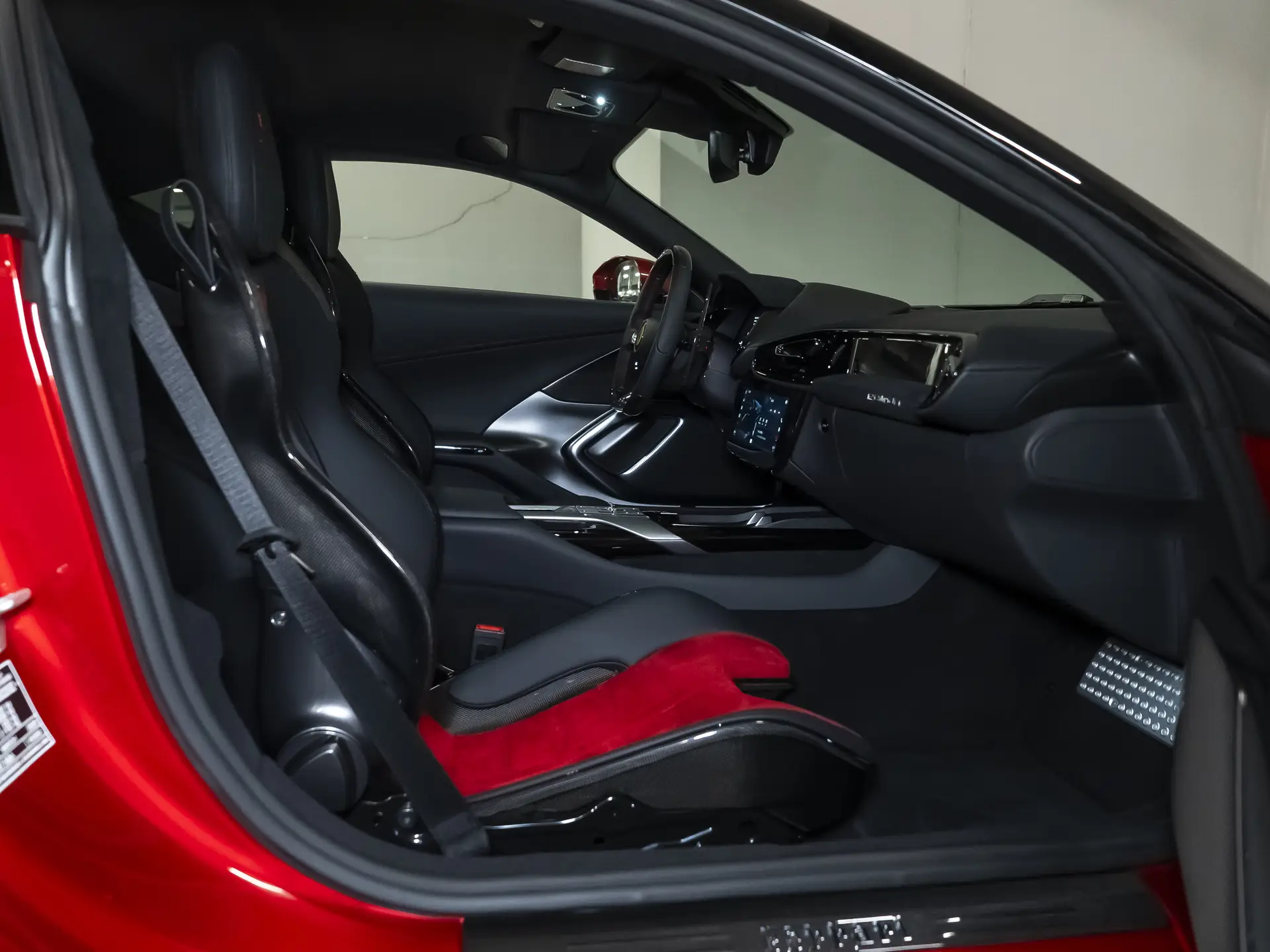 Ferrari 12Cilindri, I, 2025 купить в салоне Million Miles