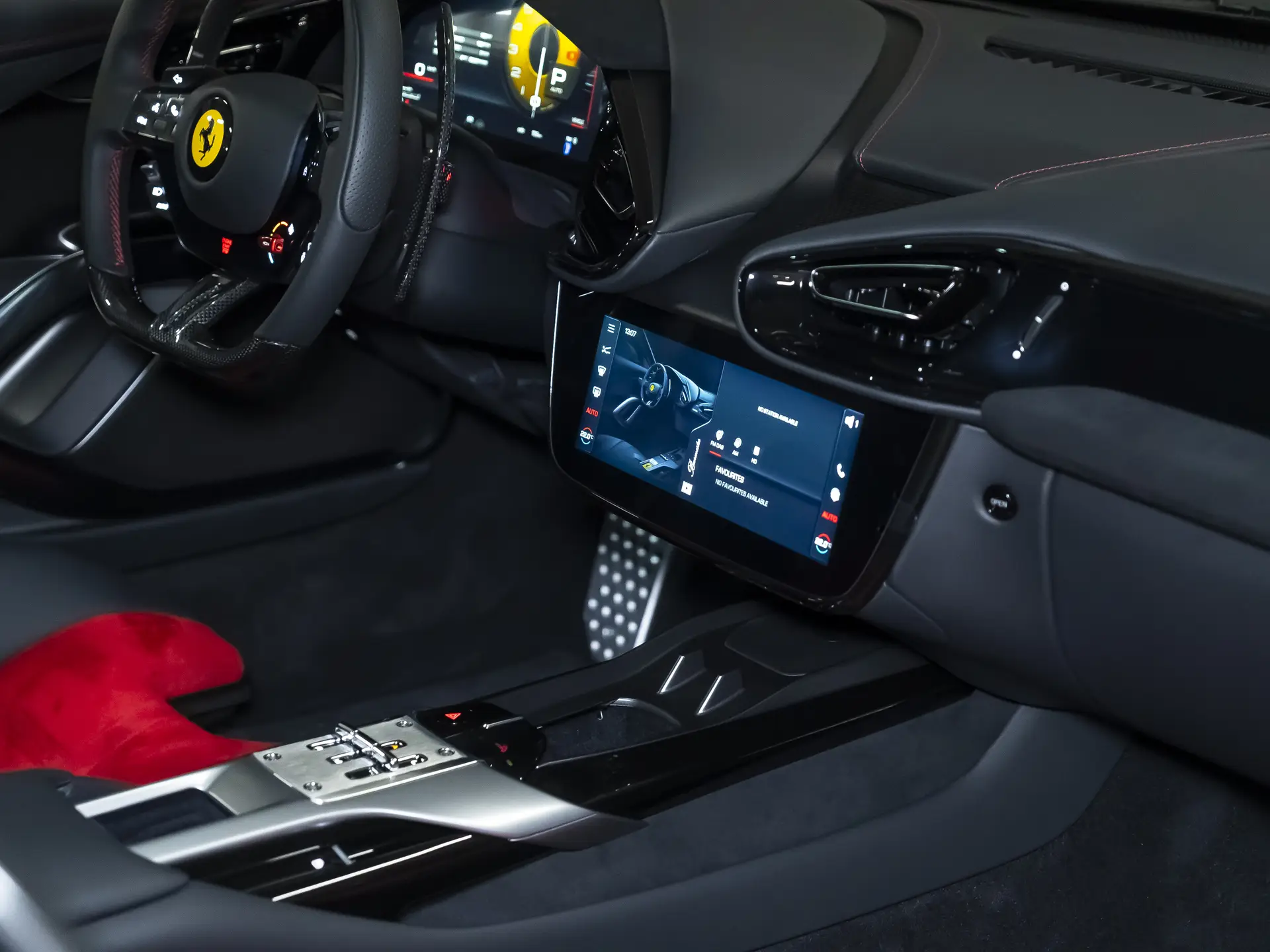 Ferrari 12Cilindri, I, 2025 купить в салоне Million Miles