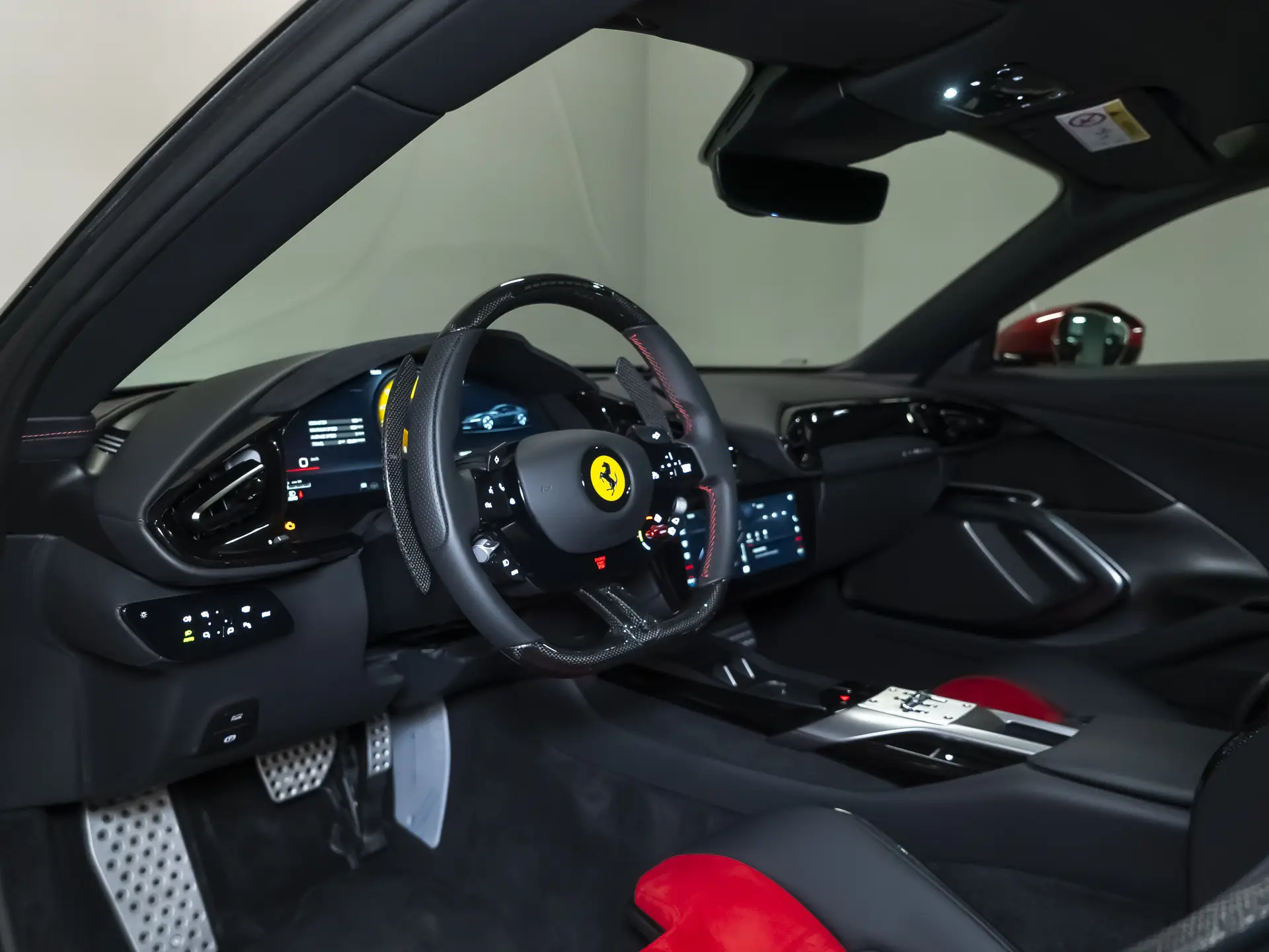 Ferrari 12Cilindri, I, 2025 купить в салоне Million Miles