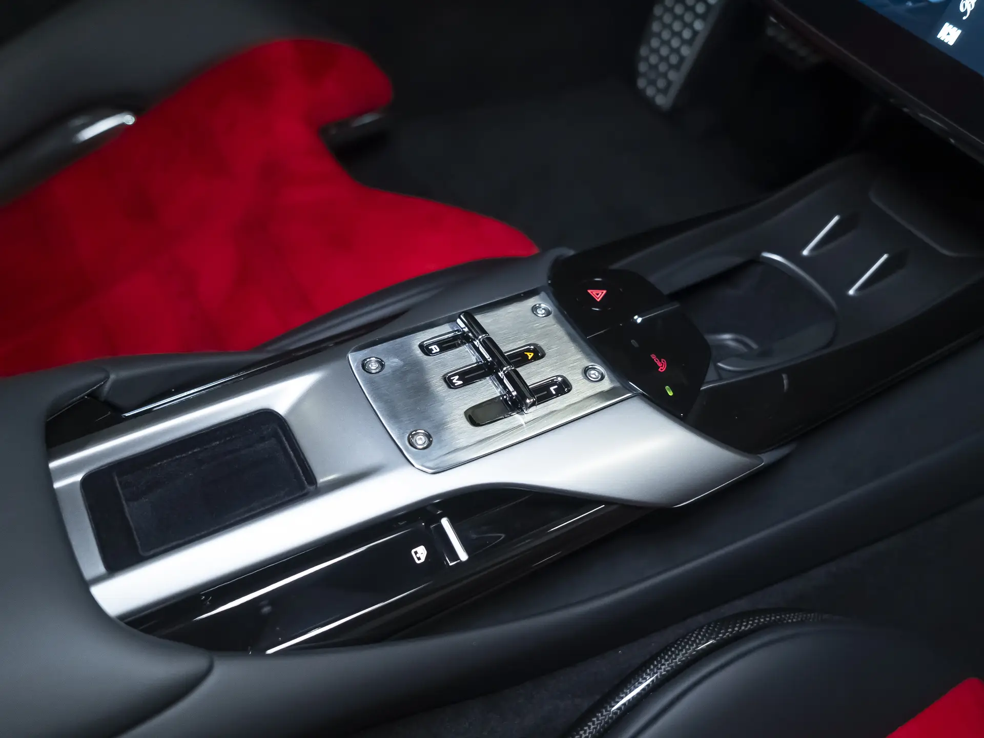 Ferrari 12Cilindri, I, 2025 купить в салоне Million Miles