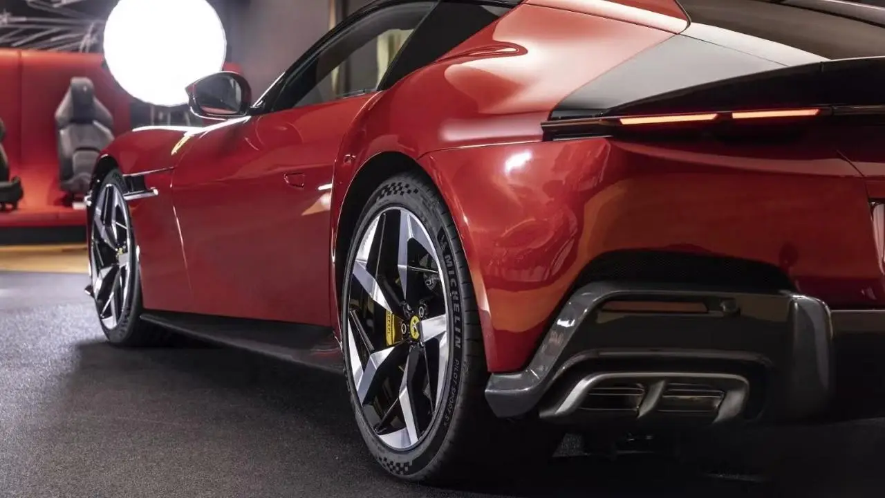 Ferrari 12Cilindri, I, 2025 купить в салоне Million Miles