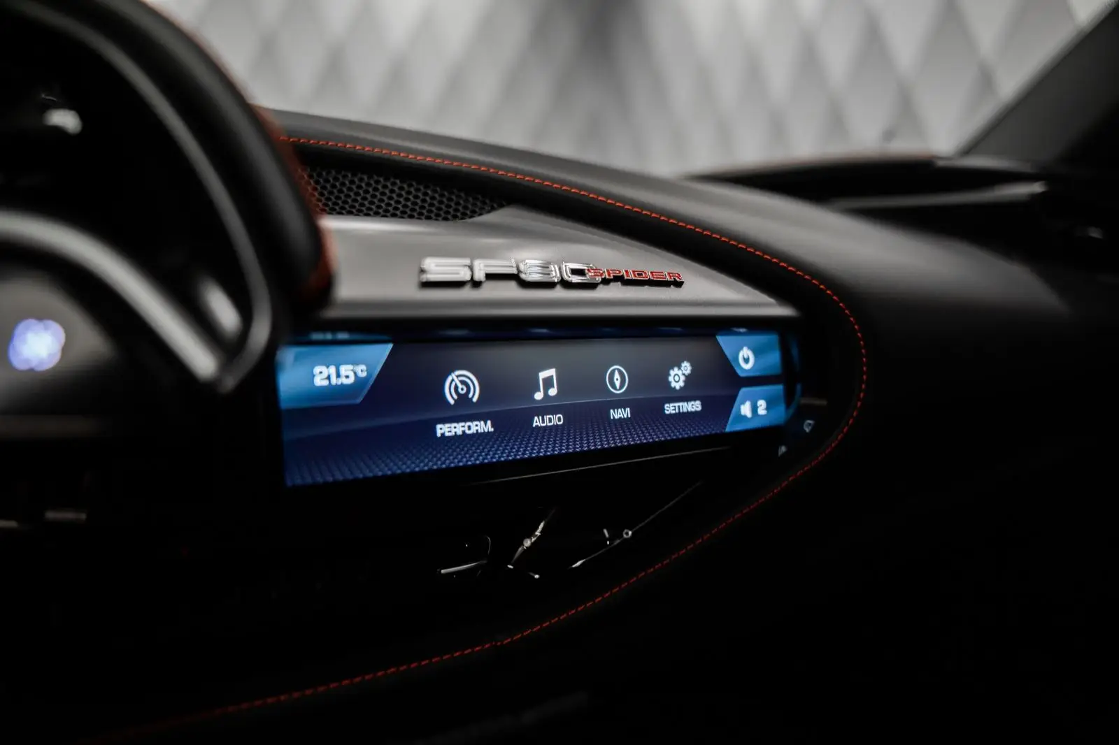 Ferrari SF90 Stradale Spider, I, 2025 купить в салоне Million Miles