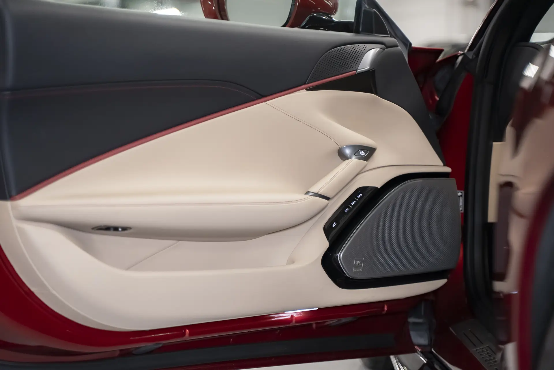 Ferrari Roma, I, 2025 купить в салоне Million Miles