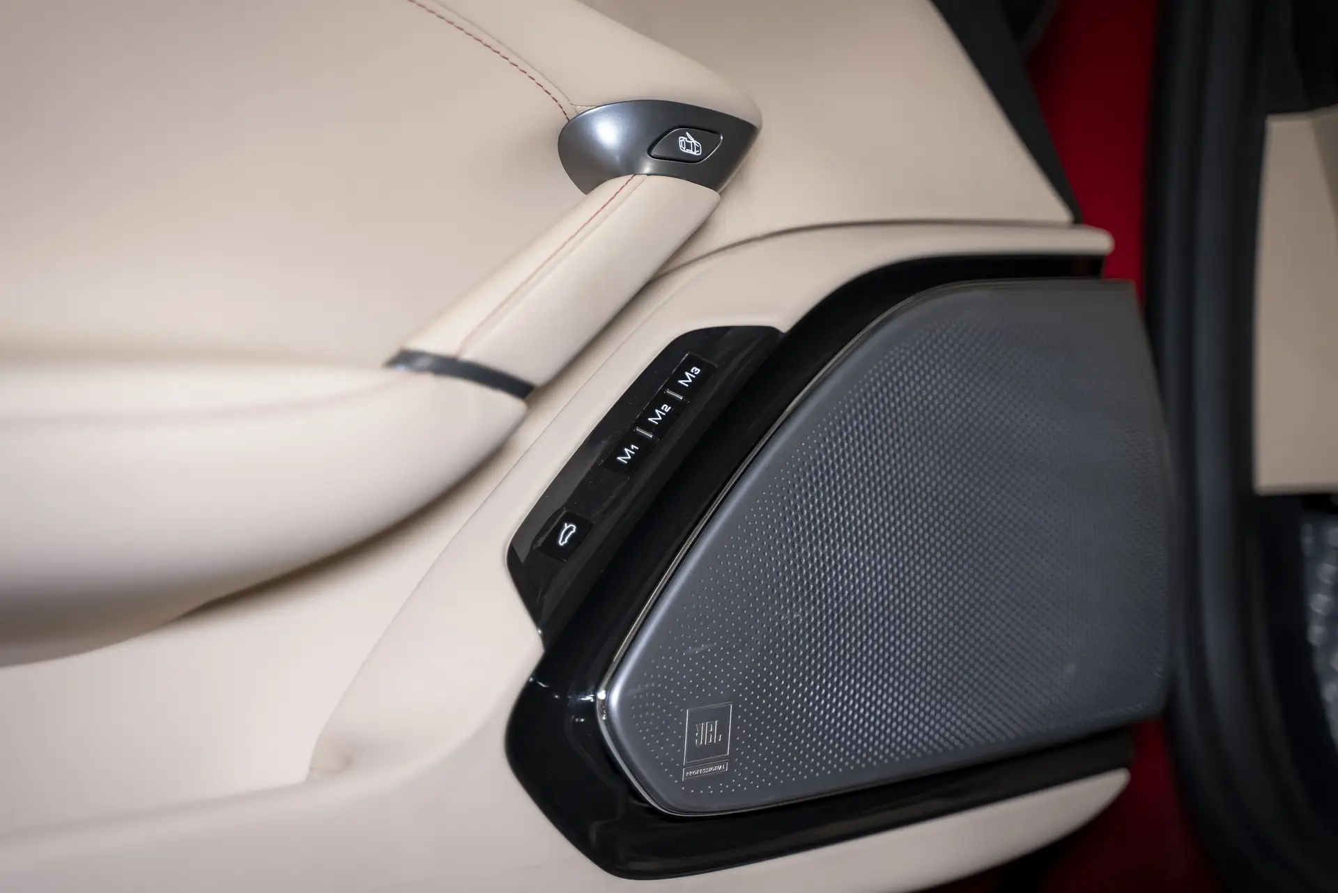 Ferrari Roma, I, 2025 купить в салоне Million Miles