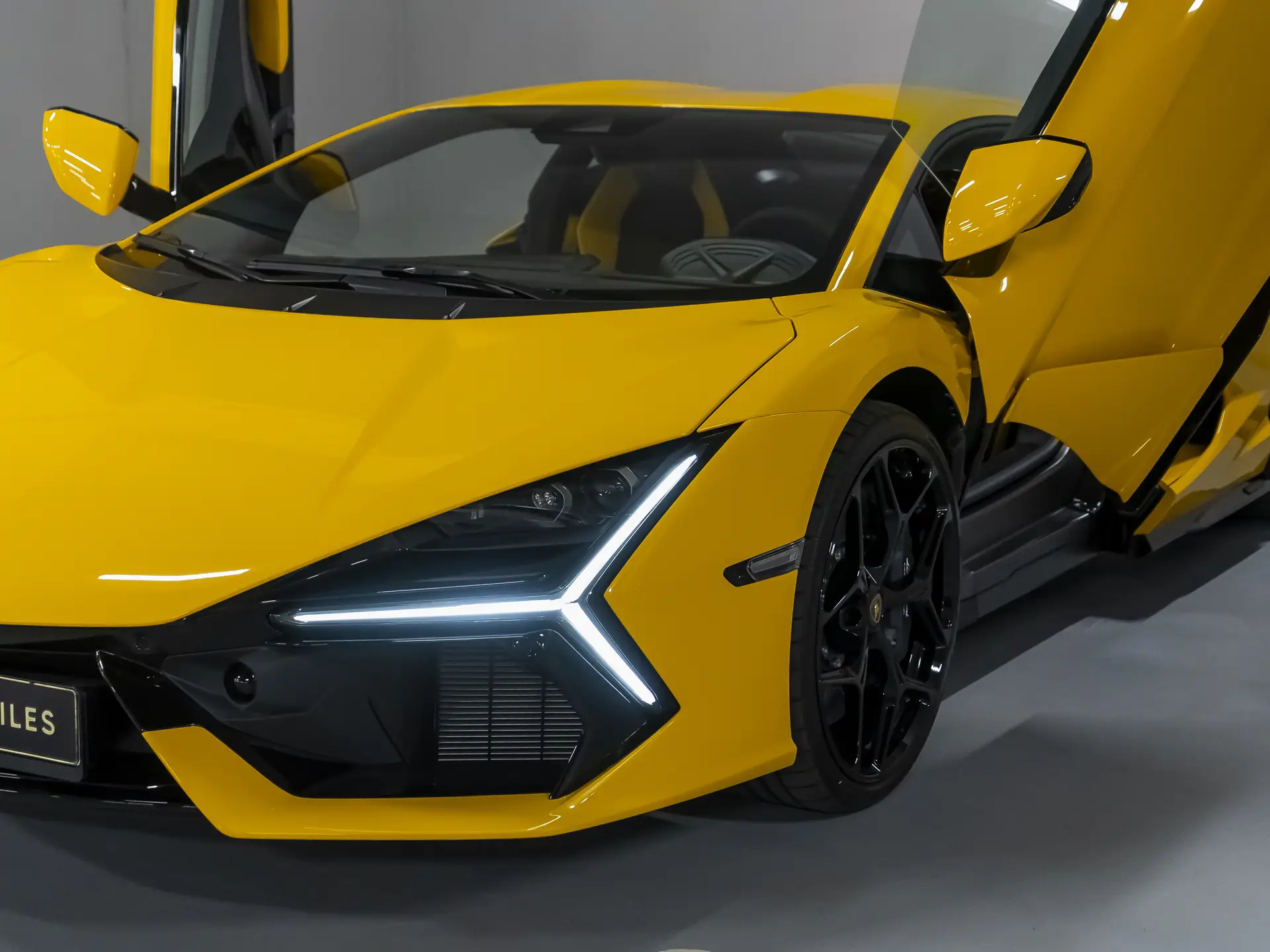 Lamborghini Revuelto, I, 2025 купить в салоне Million Miles