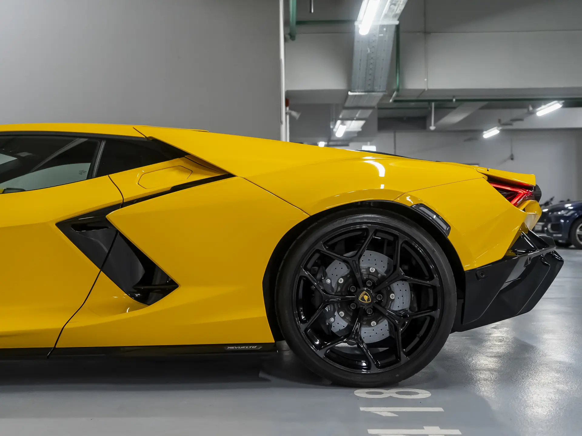 Lamborghini Revuelto, I, 2025 купить в салоне Million Miles
