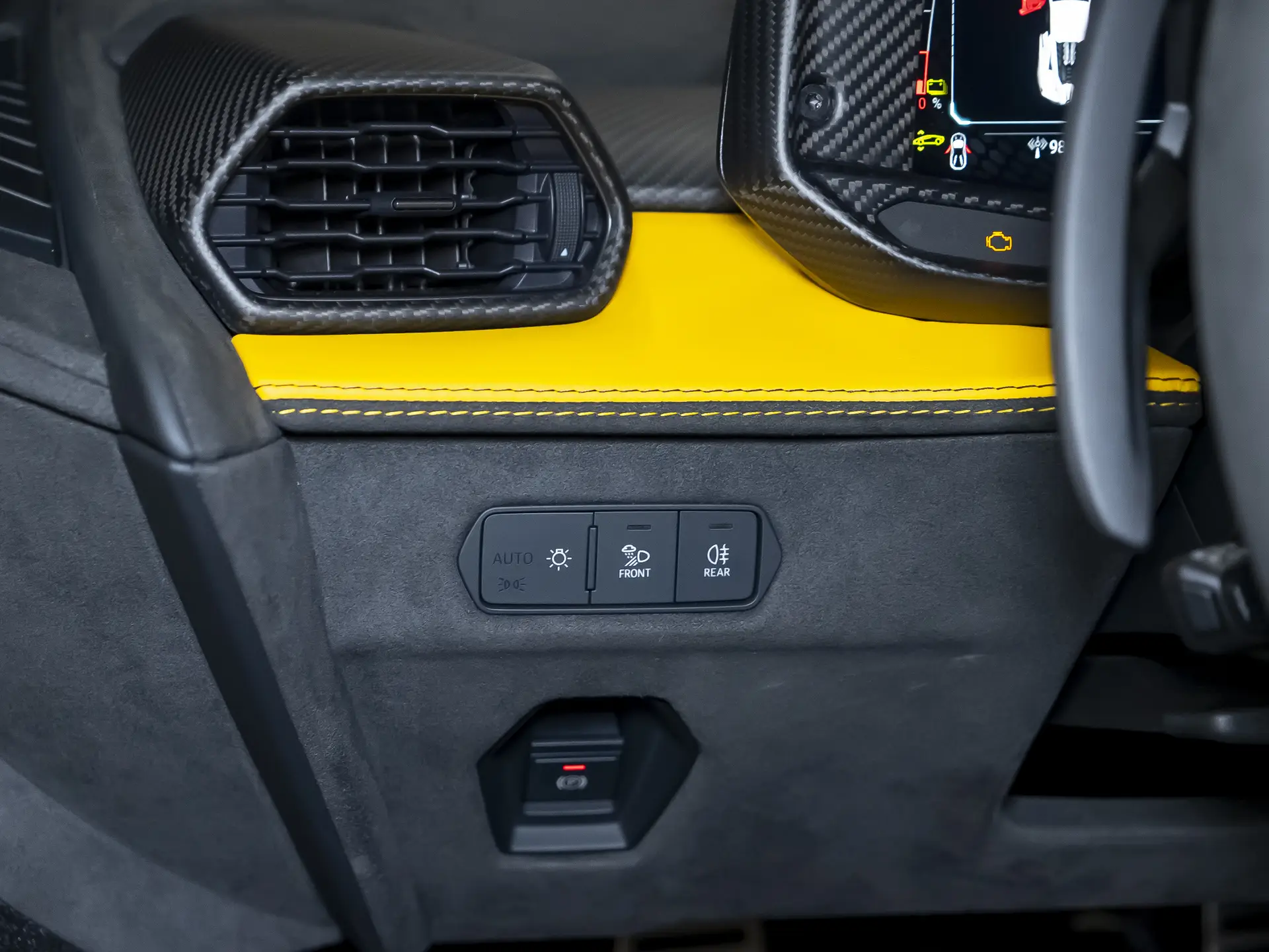 Lamborghini Revuelto, I, 2025 купить в салоне Million Miles