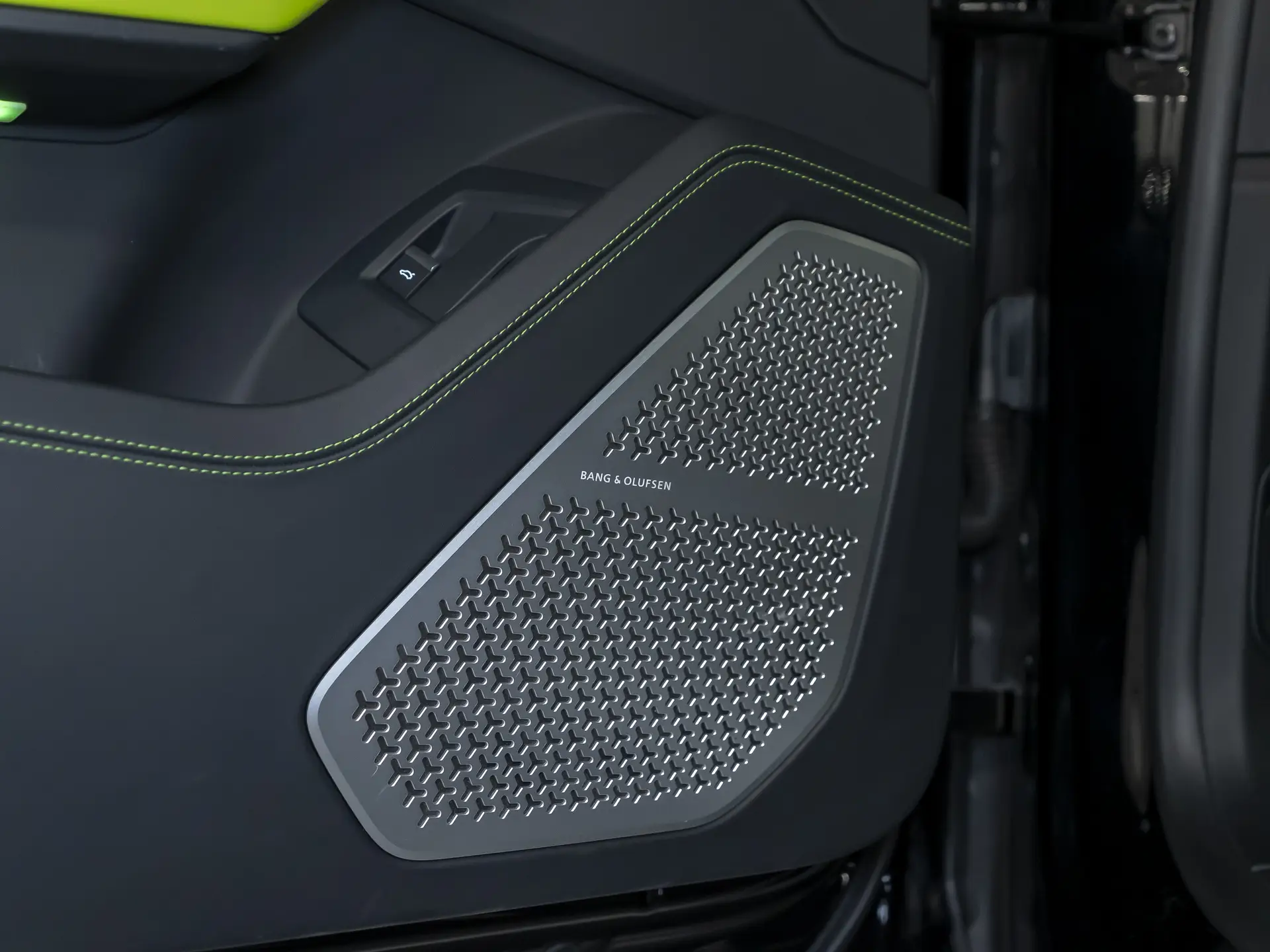 Lamborghini Urus, I, 2019 купить в салоне Million Miles