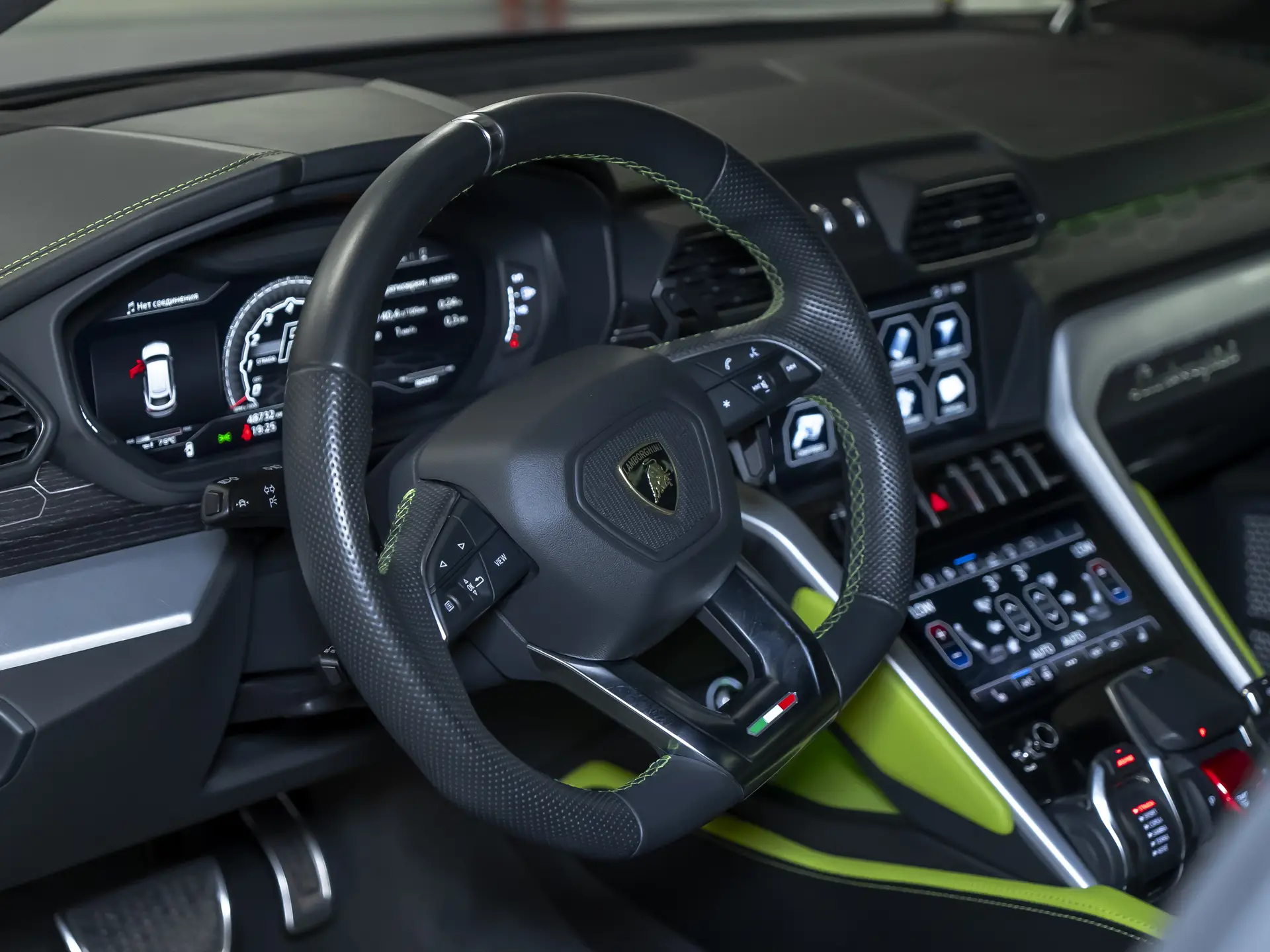 Lamborghini Urus, I, 2019 купить в салоне Million Miles