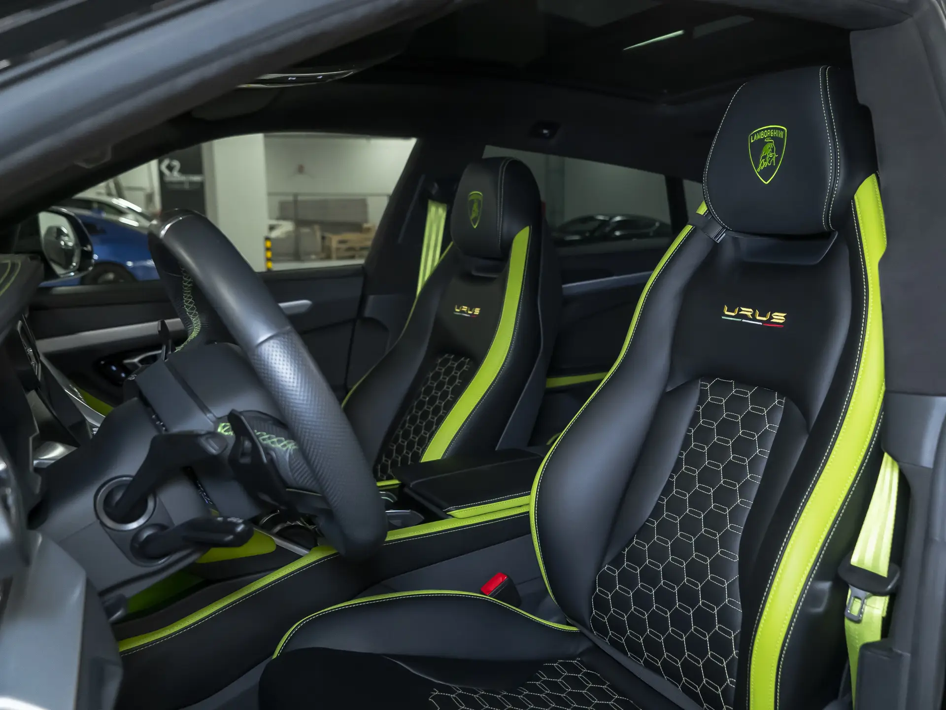 Lamborghini Urus, I, 2019 купить в салоне Million Miles