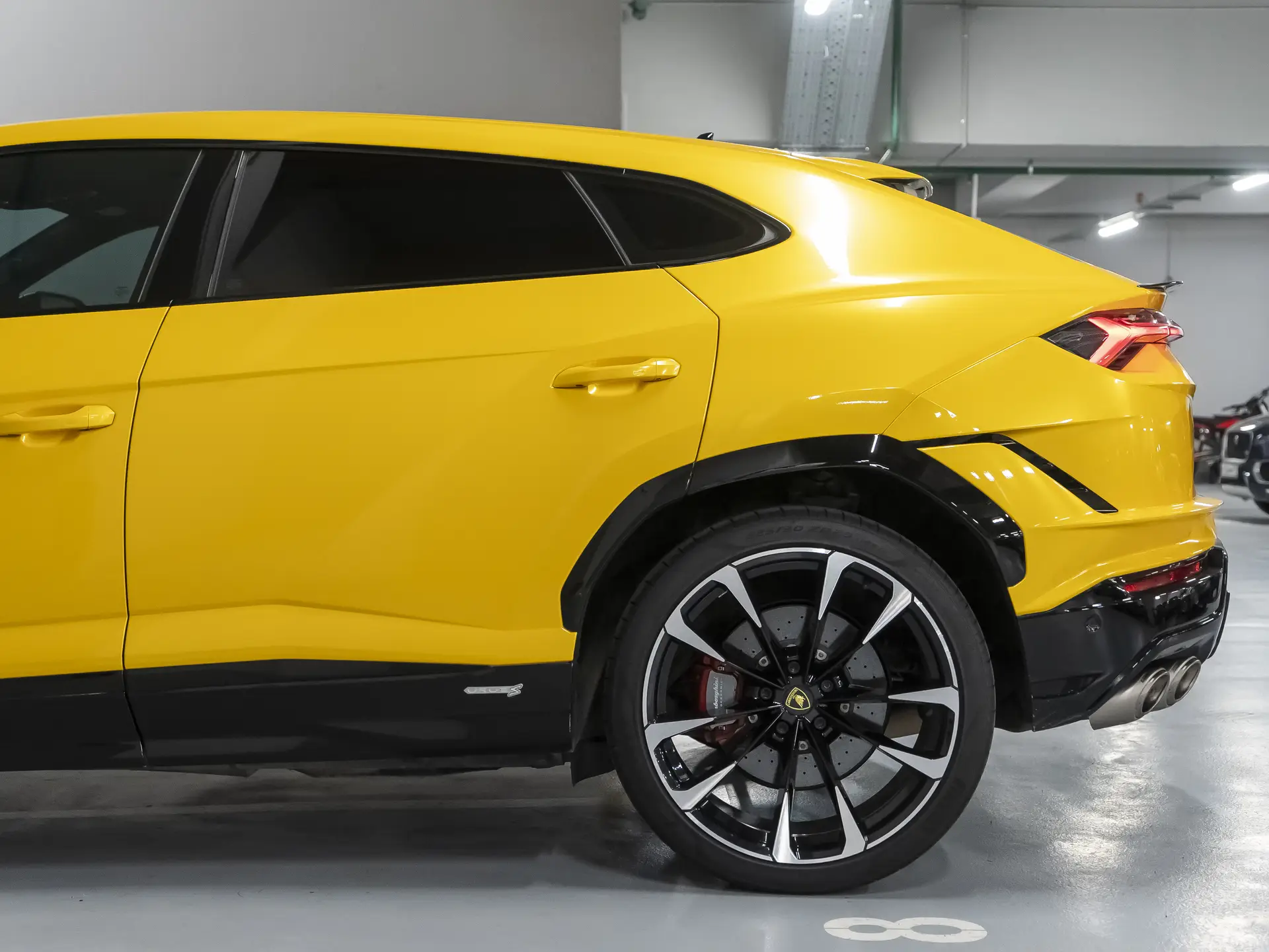 Lamborghini Urus, I Рестайлинг, 2023 купить в салоне Million Miles