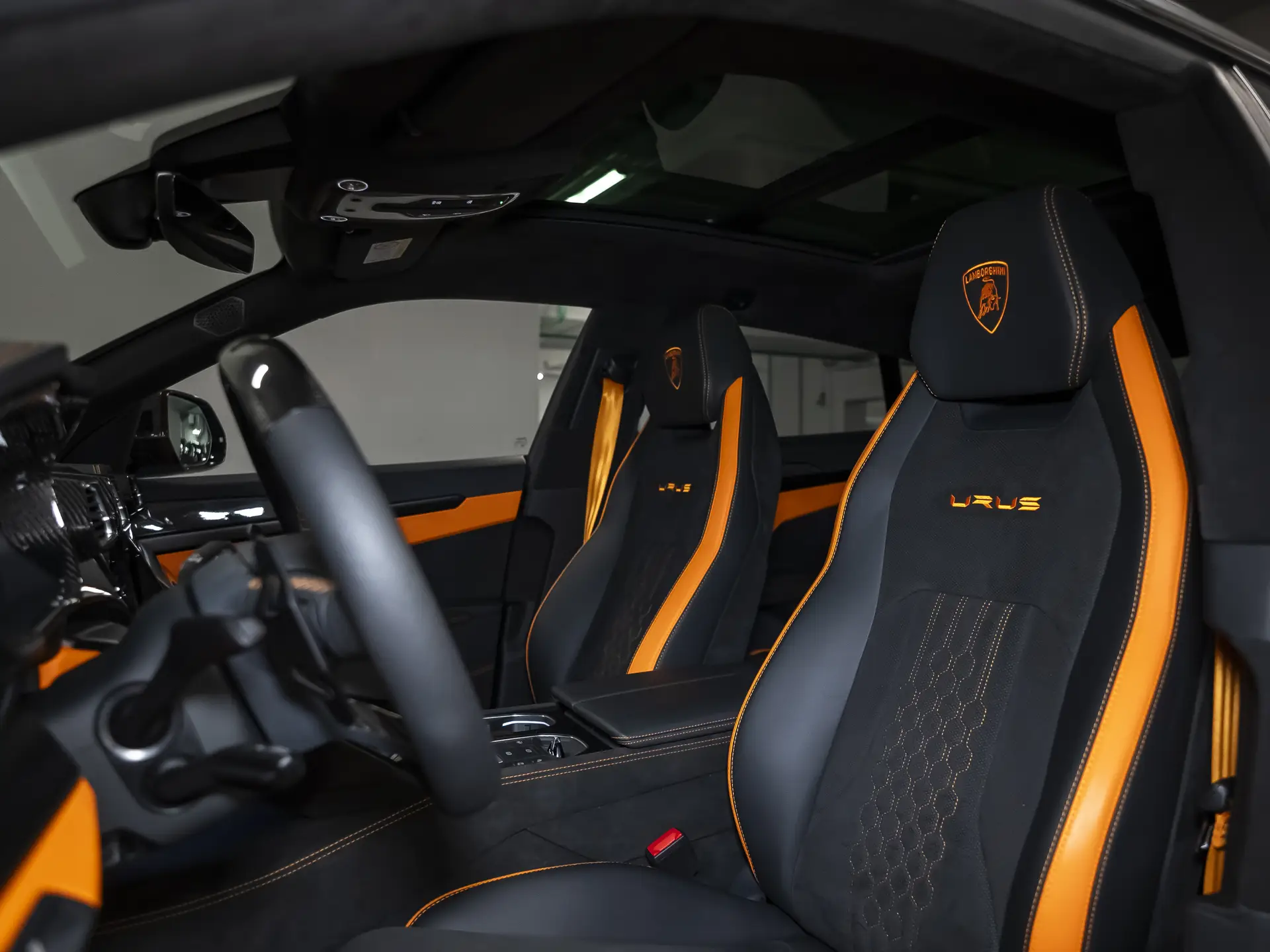 Lamborghini Urus, I Рестайлинг, 2024 купить в салоне Million Miles