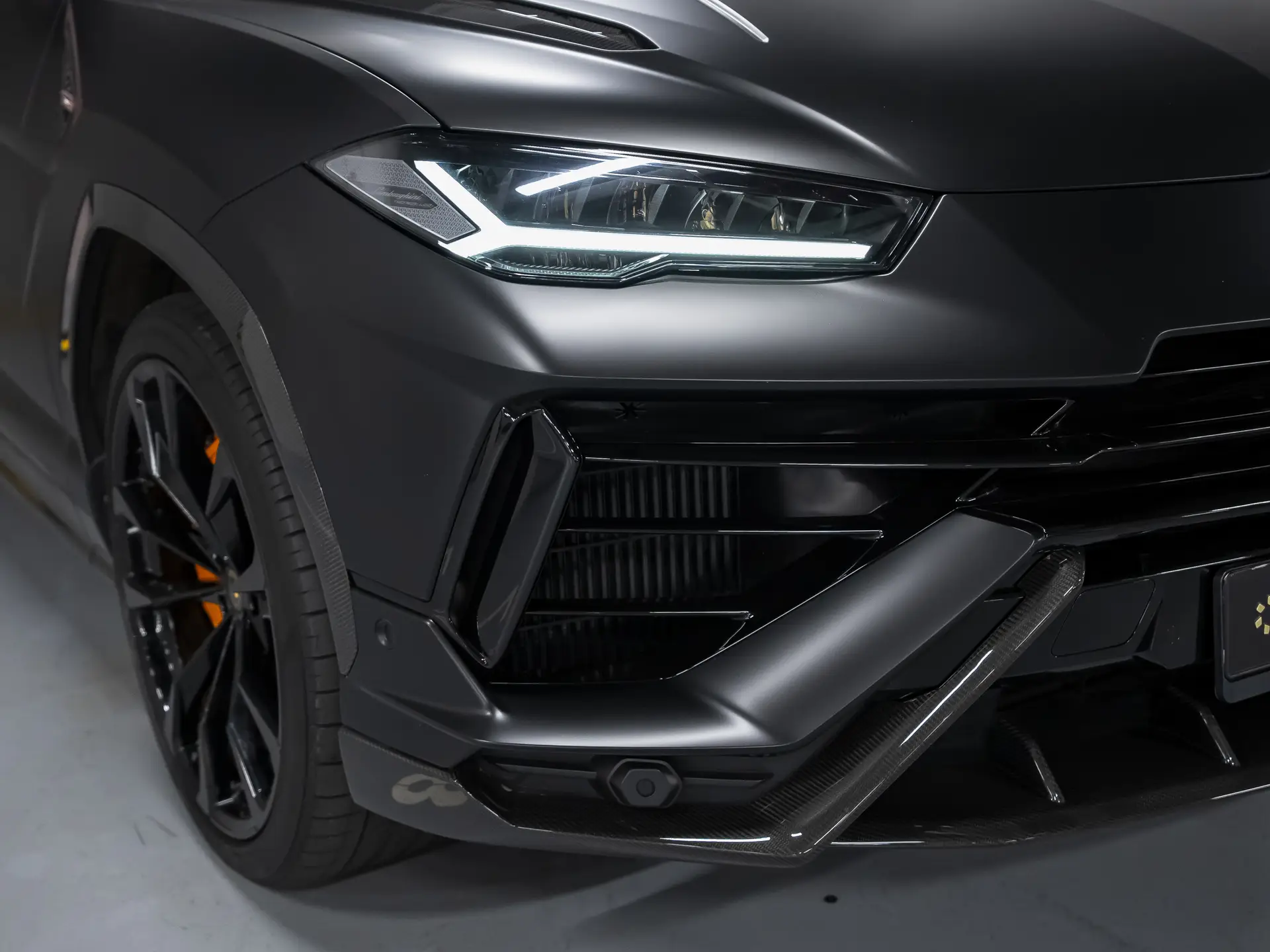 Lamborghini Urus, I Рестайлинг, 2024 купить в салоне Million Miles