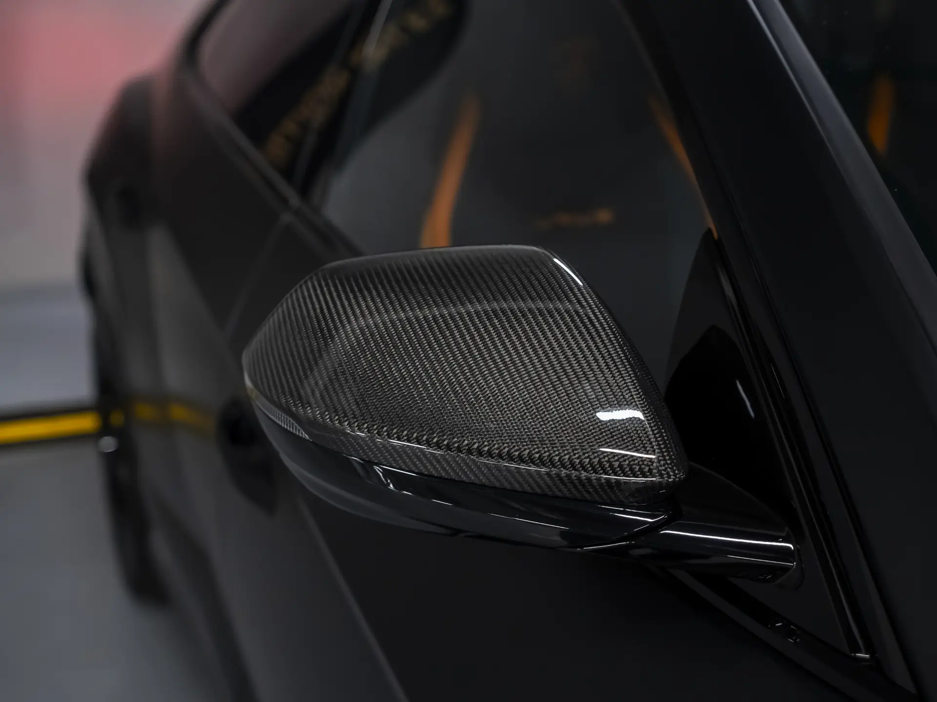 Lamborghini Urus, I Рестайлинг, 2024 купить в салоне Million Miles