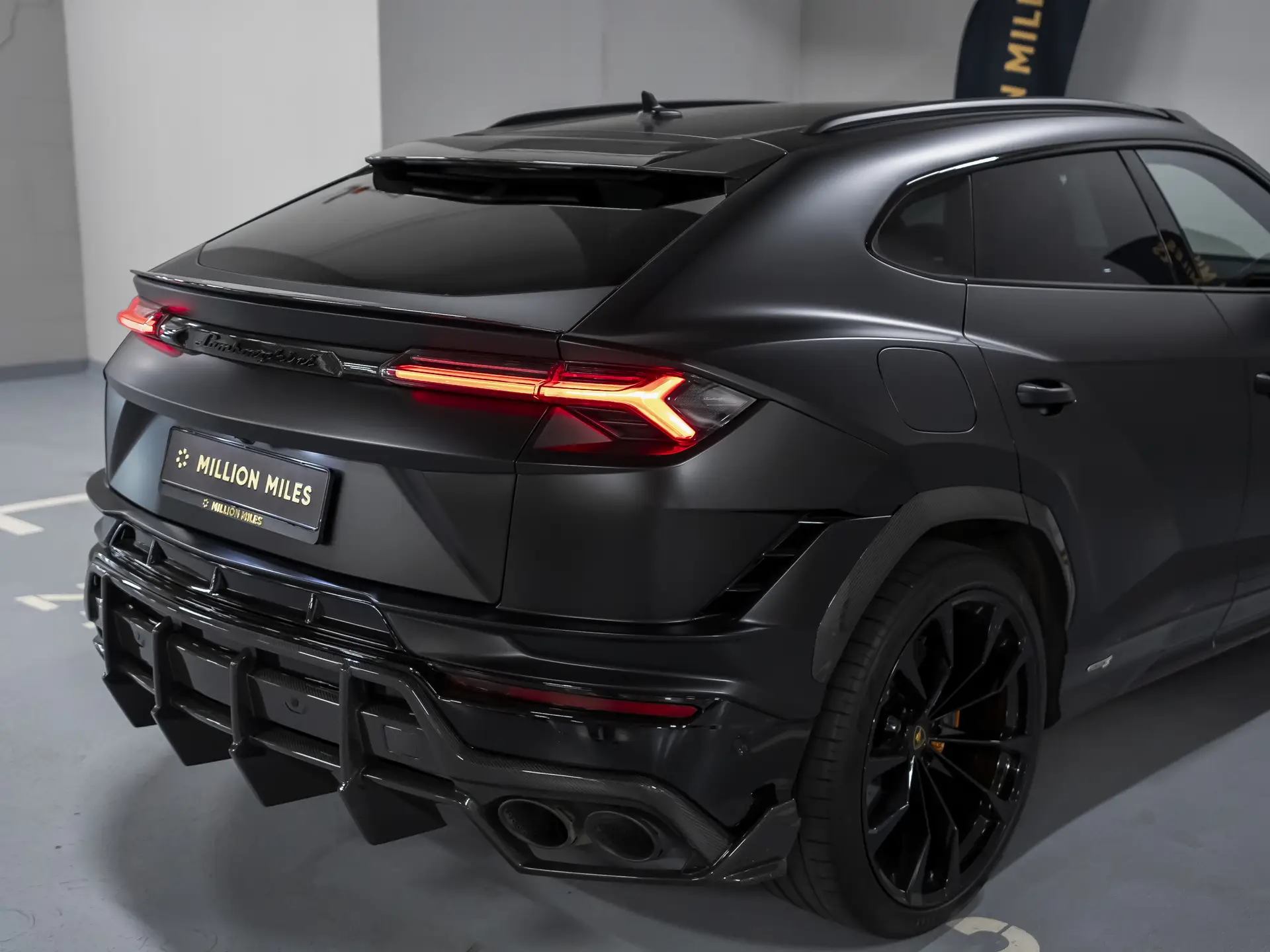 Lamborghini Urus, I Рестайлинг, 2024 купить в салоне Million Miles