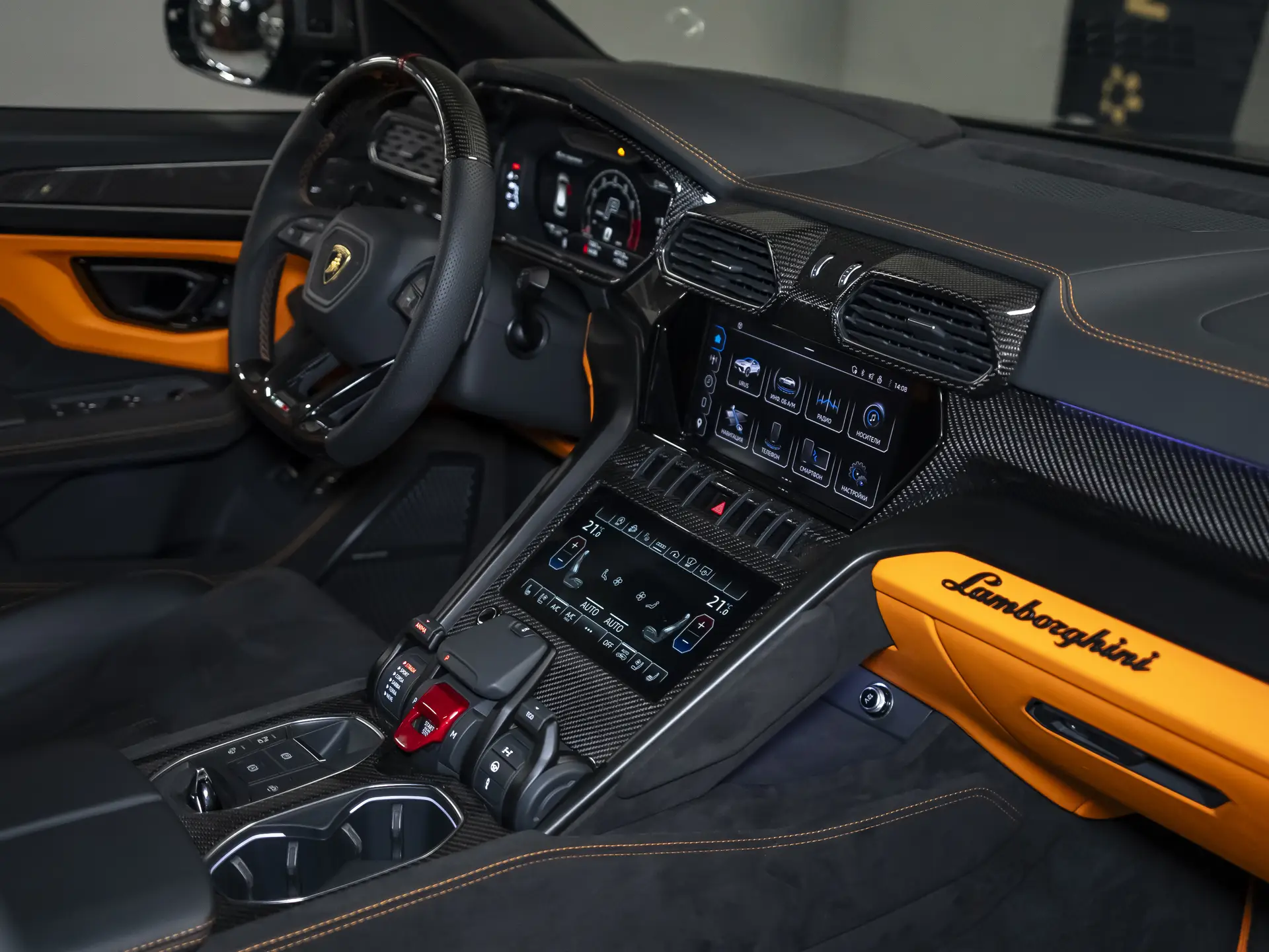 Lamborghini Urus, I Рестайлинг, 2024 купить в салоне Million Miles